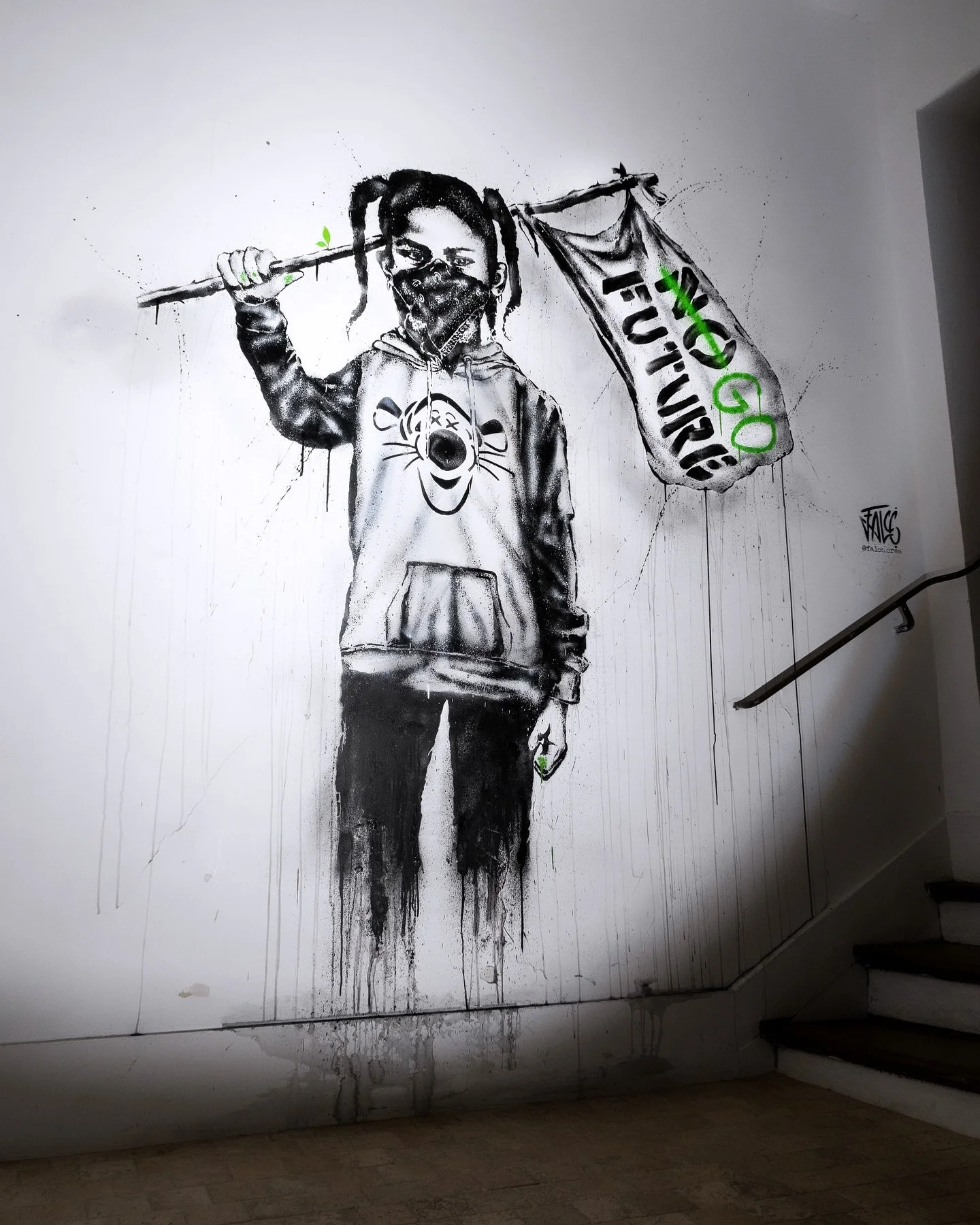 Entrance wall for @lesbombaspheres festival 🪩 Thanks for the invitation ! 

I first painted this image in 2022. With children needing hope more than ever, I felt compelled to rework it using the new techniques and variations I&rsquo;ve developed sin