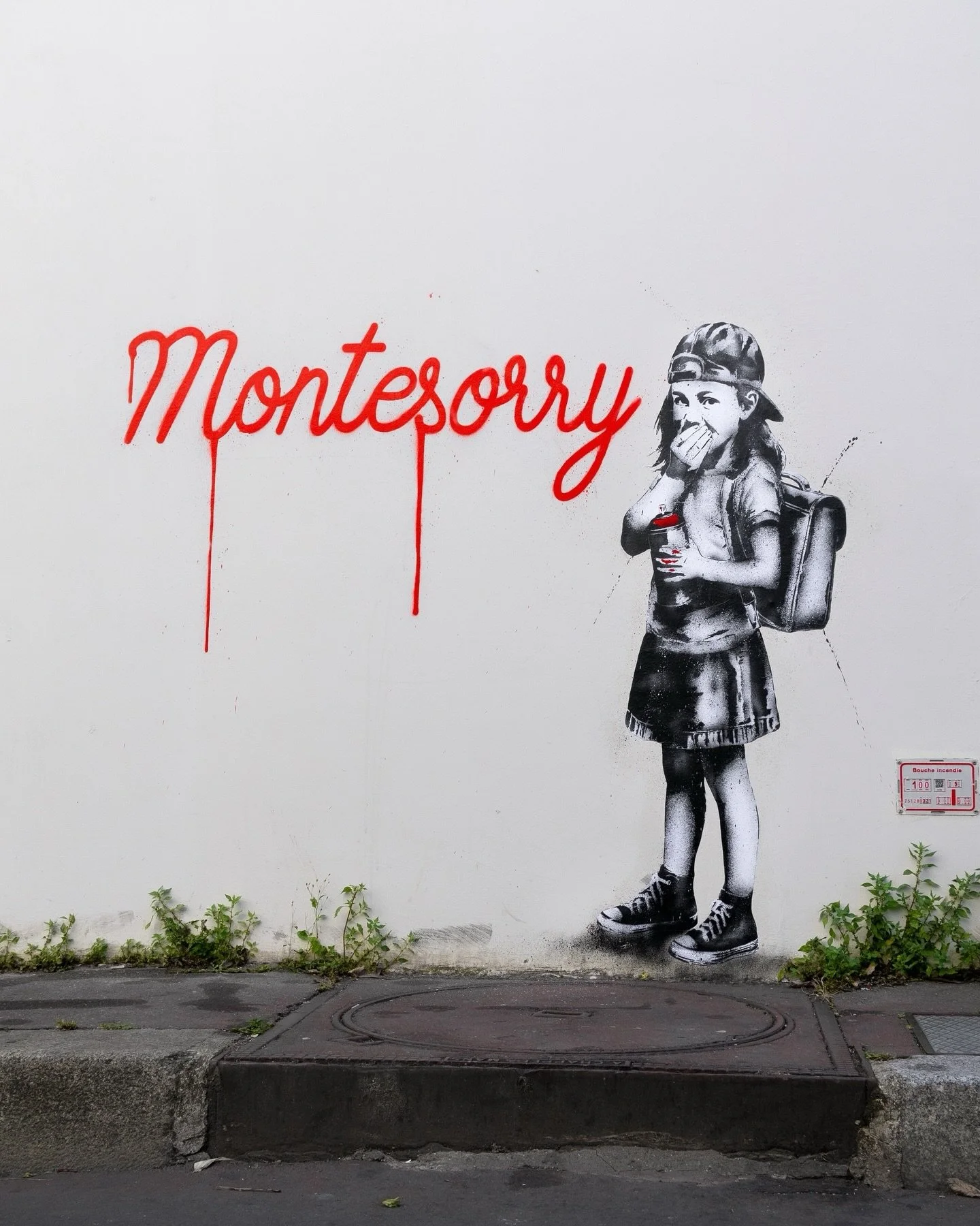 Back to school, kiddos 💼✏️

(archive work) 
#streetartparis #urbanartparis #backtoschool #pochoir #montessori