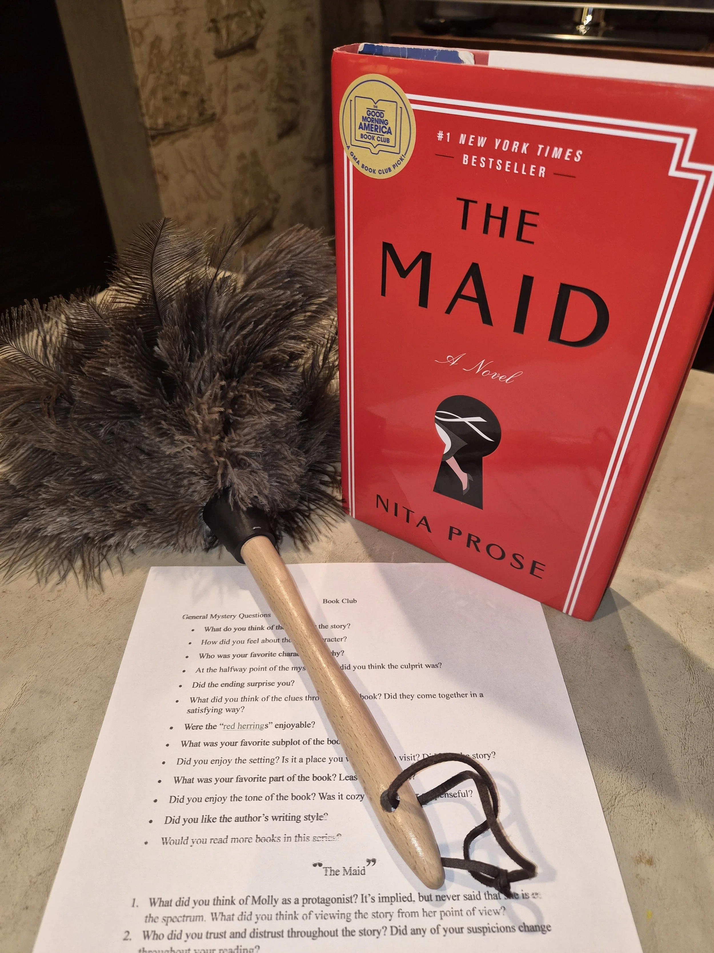 Book Club “The Maid”