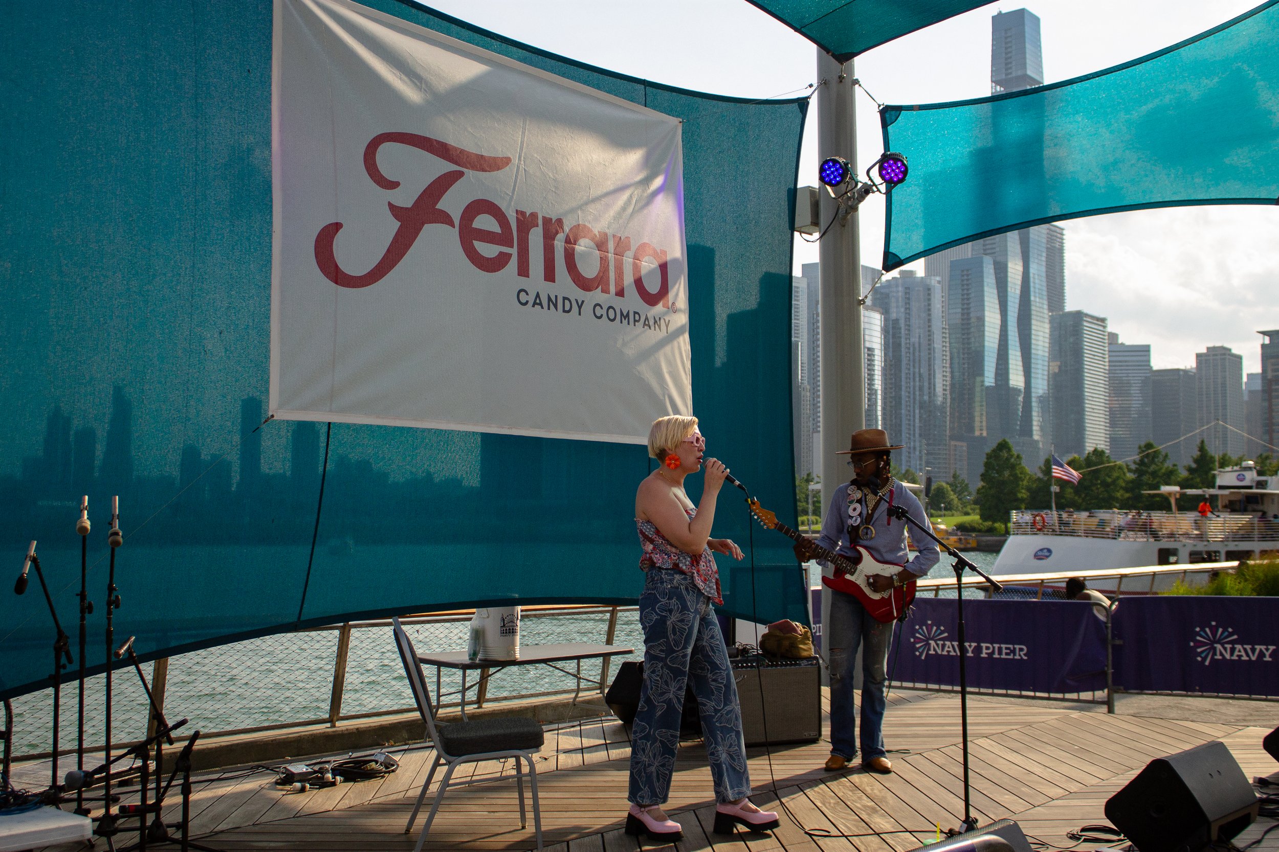 liv navy pier_23 (1).jpg