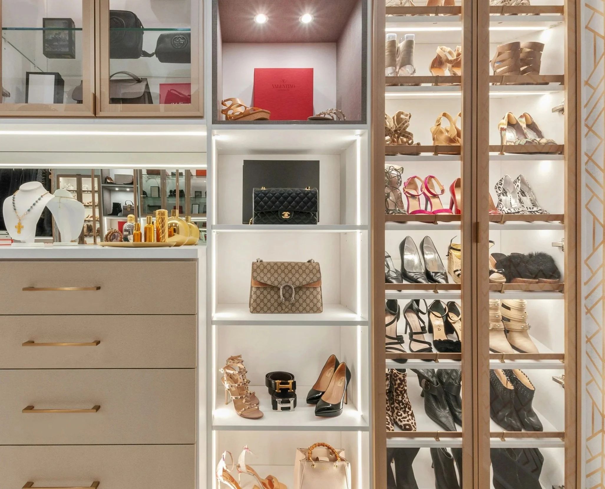 Why Most Women Only Wear 20 Percent of Their Closet