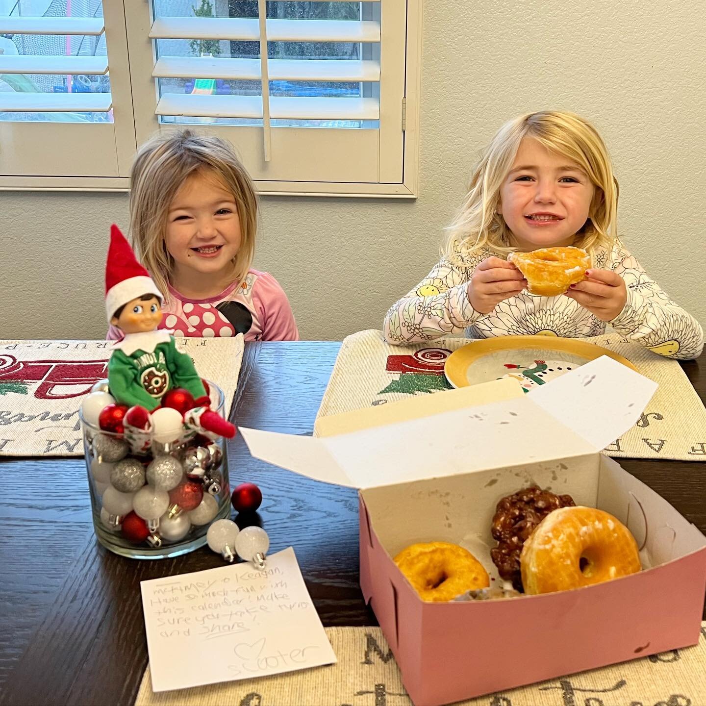 Donut Fridays are SO much better when Scooter is here 🎅🏻🍩