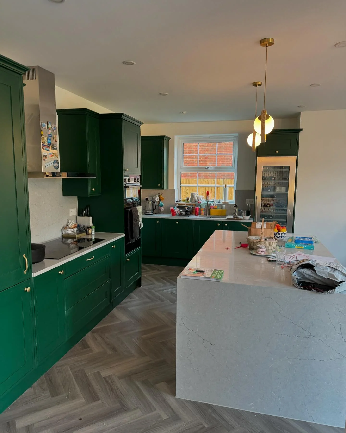 The Greener Alternative ♻️

Respraying instead of replacing is vastly better for the environment! 

DM us for an instant quote!

Colour matched to &lsquo;Galapagos&rsquo; by Valspa

#kitchenrespray #kitchensprayershertfordshire #kitchenspraying #kitc