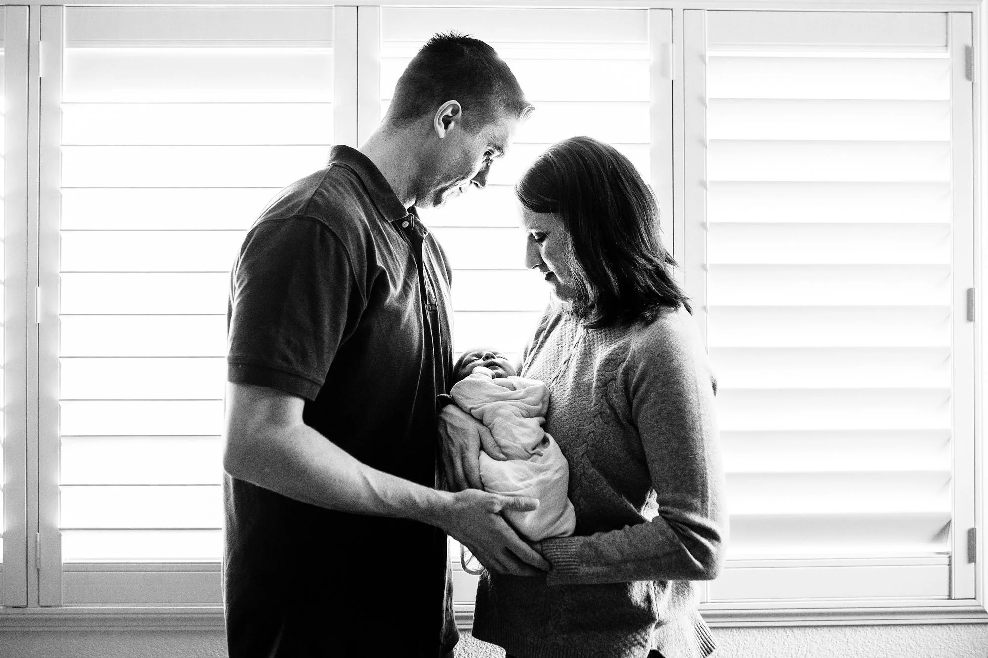 Sacramento In-Home Newborn Photographer | A Beautiful New Family of Five