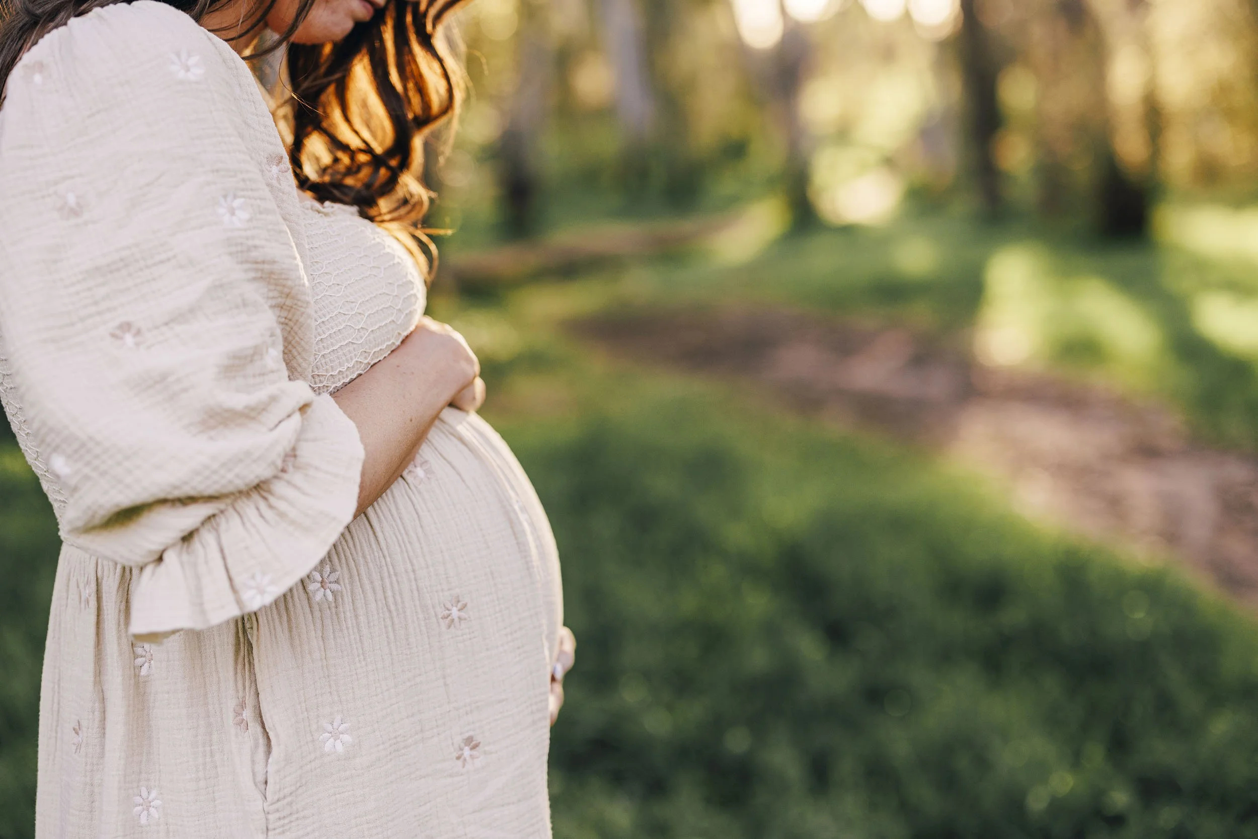 Detail photo of mother-to-be, taken by Amy Wright, a Sacramento maternity photographer
