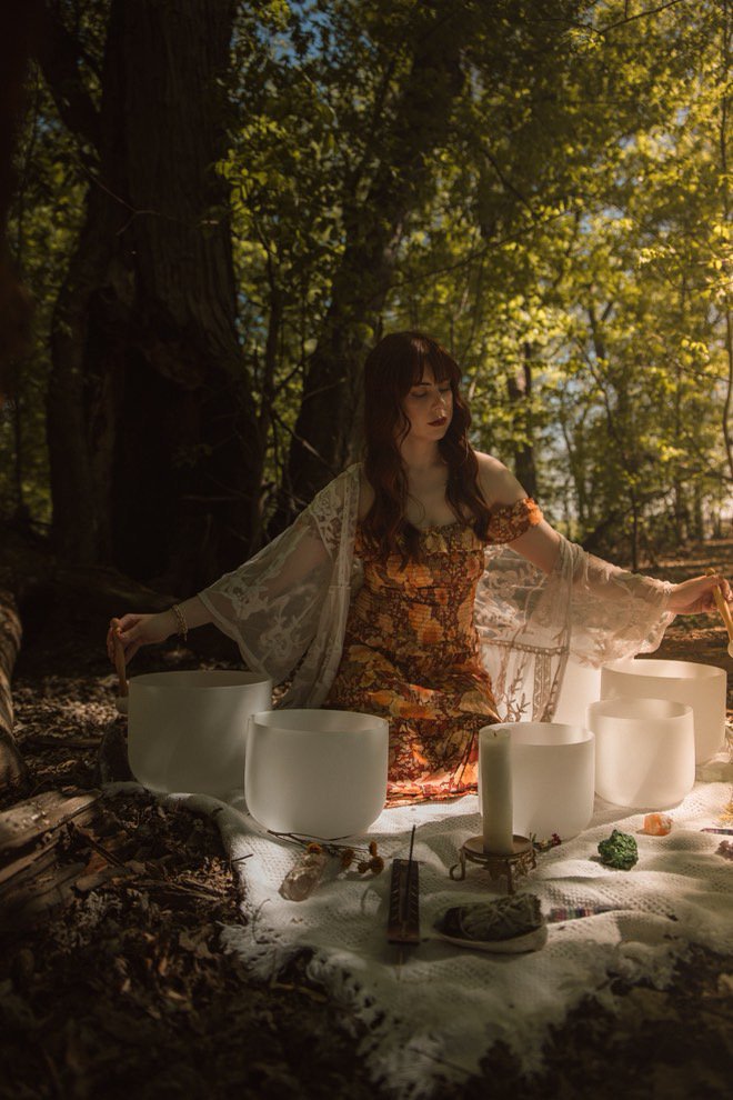 4/17/26- Sound Bowl Group Healing- Manifest with the New Moon