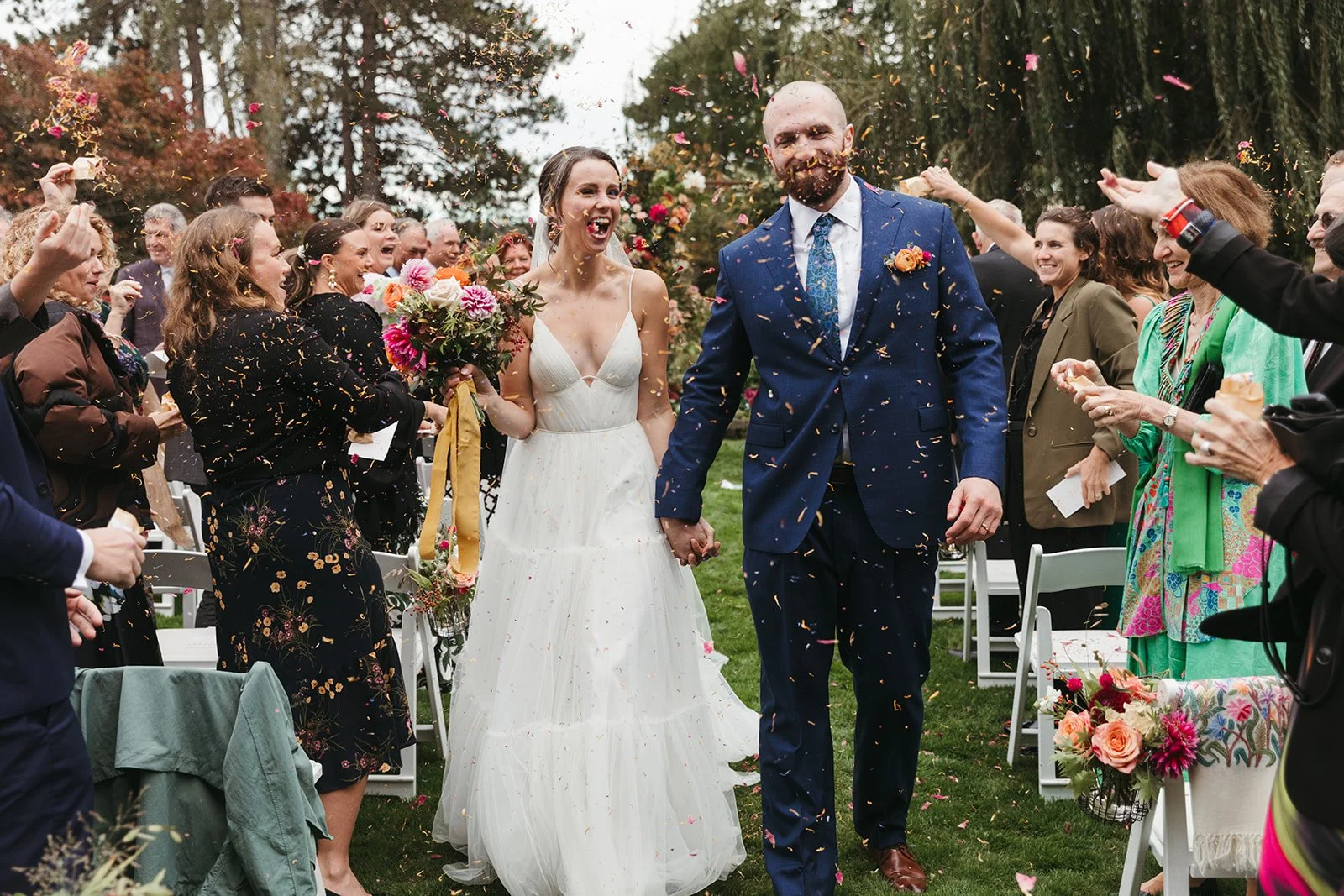 H & B Tie the Knot at Kiana Lodge on Kitsap Peninsula