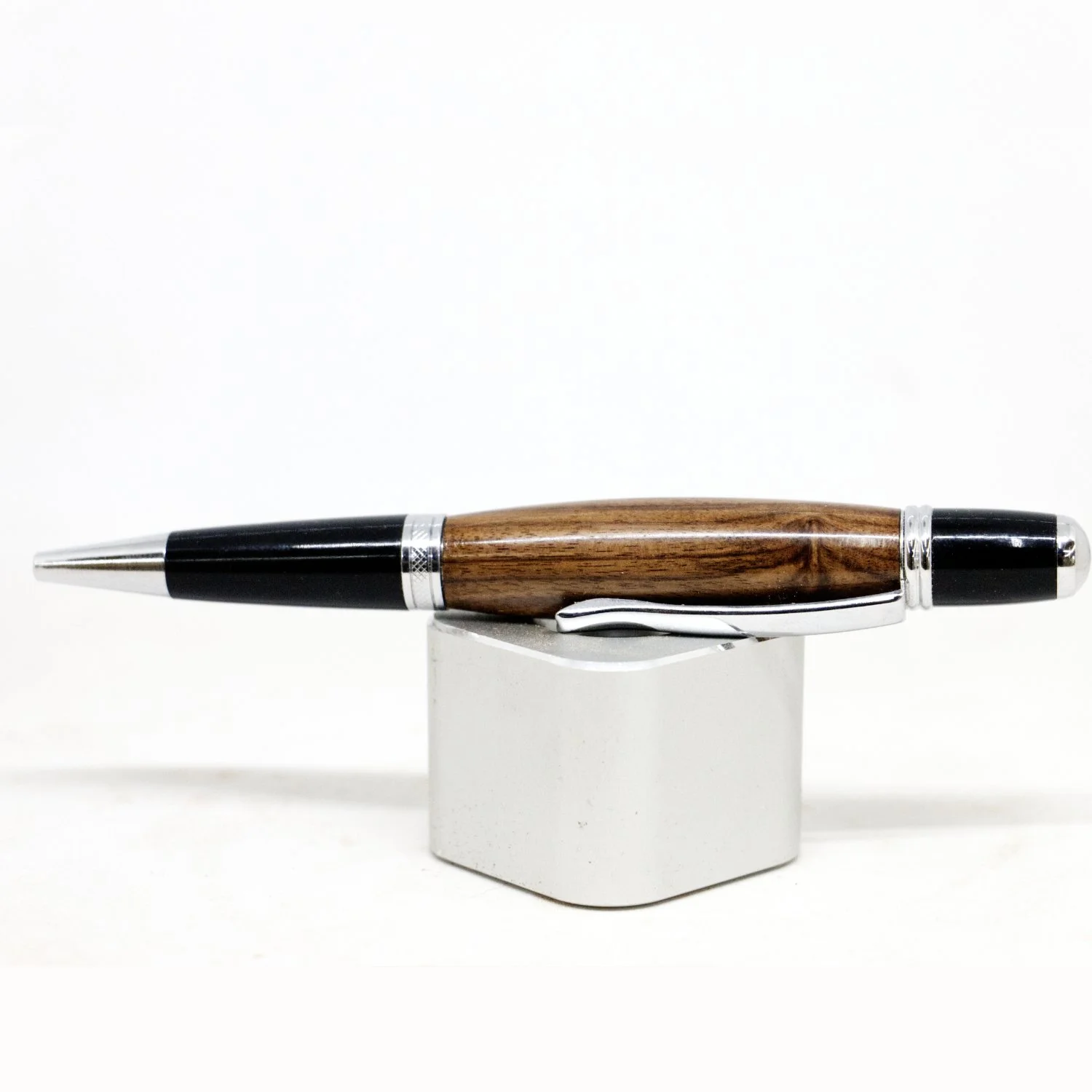 Bolivian Rosewood Wall Street Pen 3.jpg
