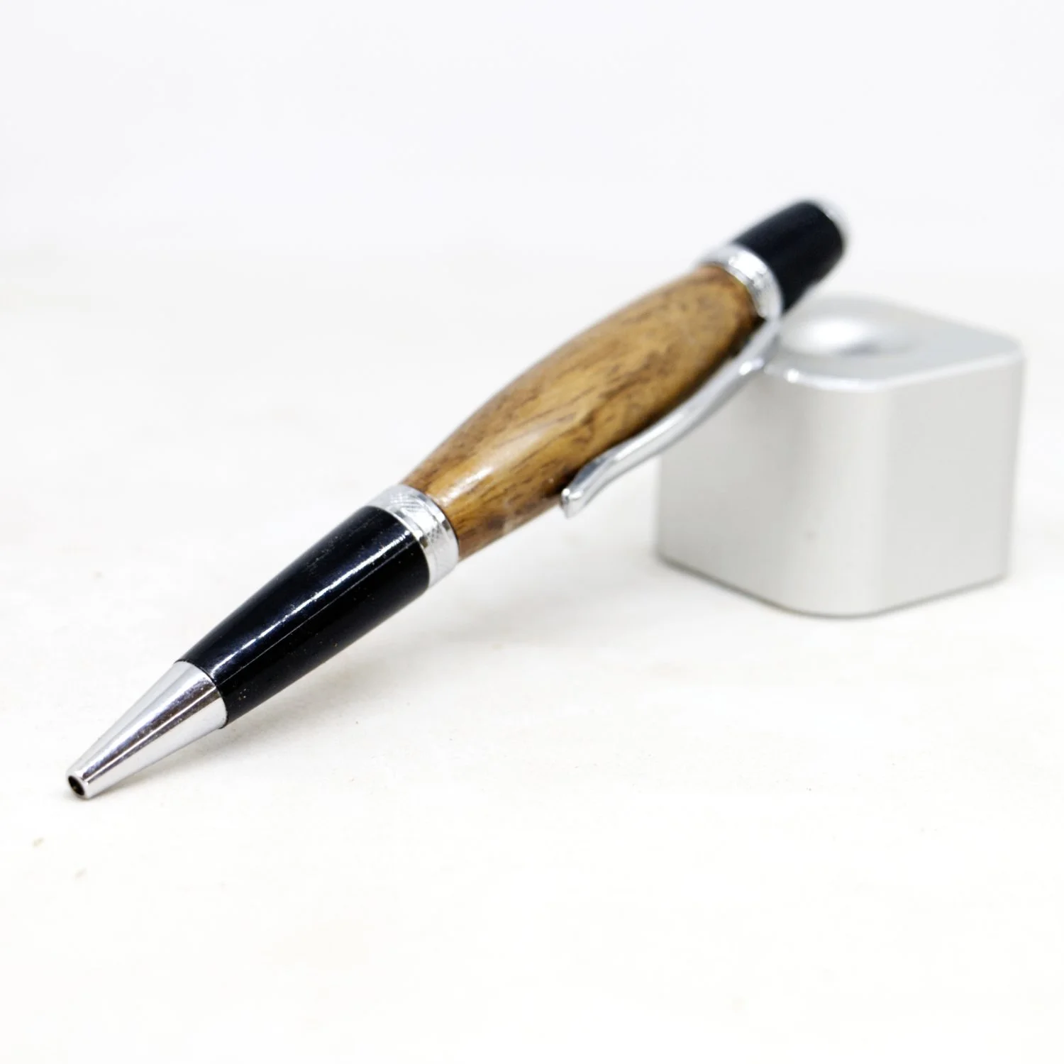 Bubinga Wall Street Pen 1.jpg