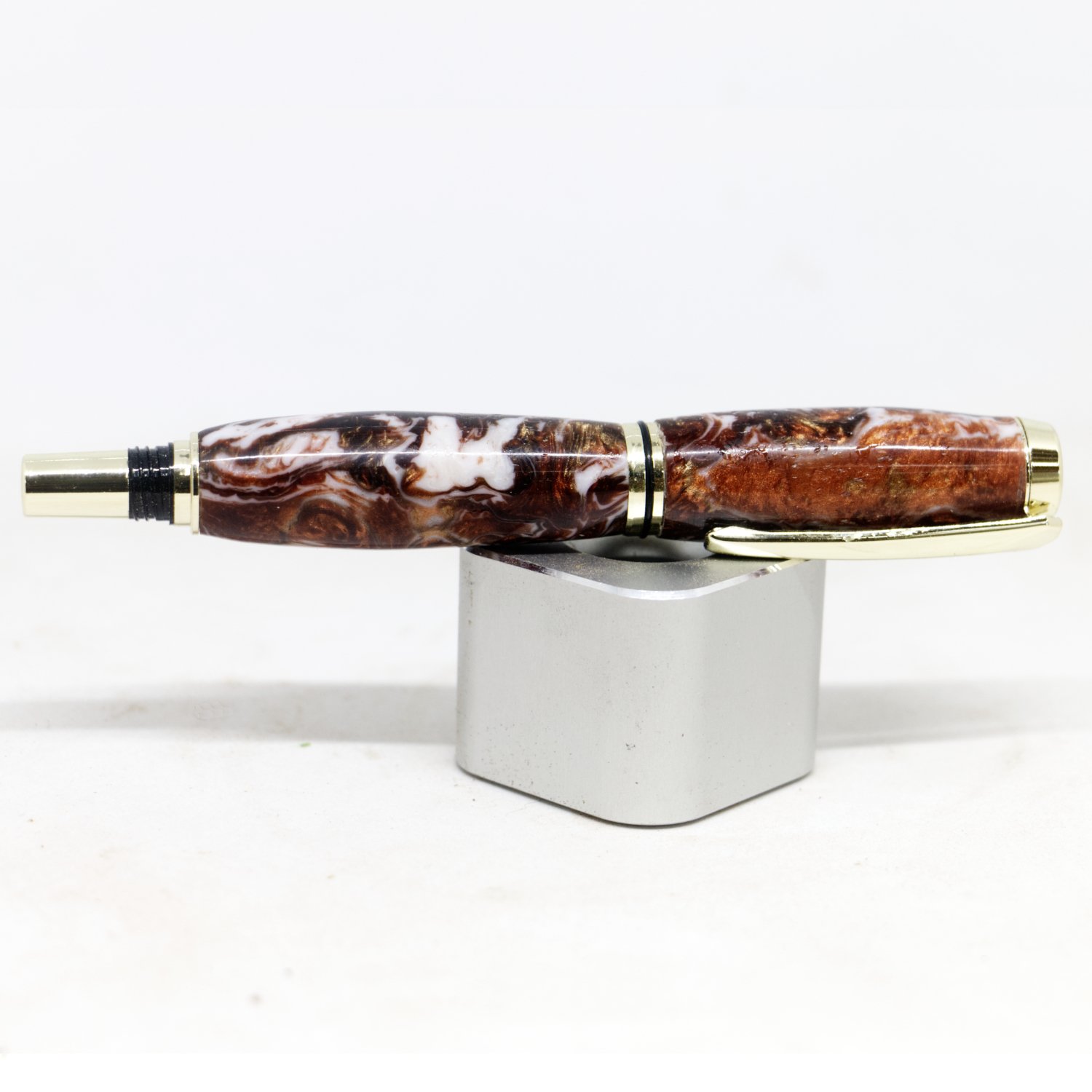 Gentlemens Cookies n Creme Pen 3.jpg