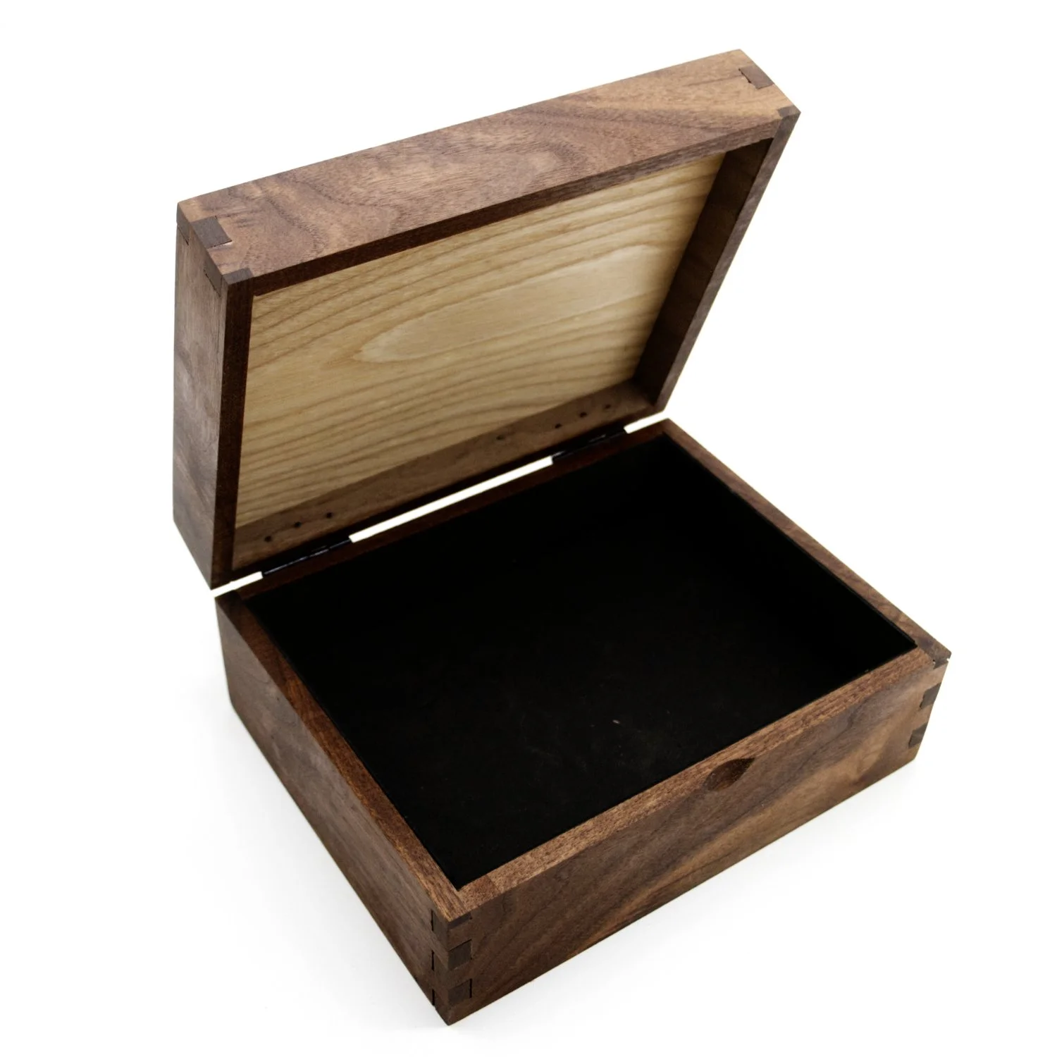 Walnut Keepsake box 5.jpg
