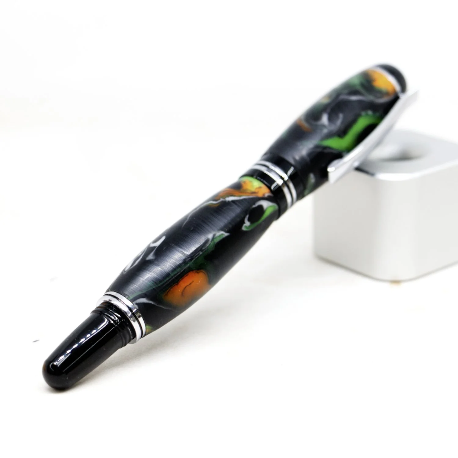 Churchill Dark MultiColor 2.jpg
