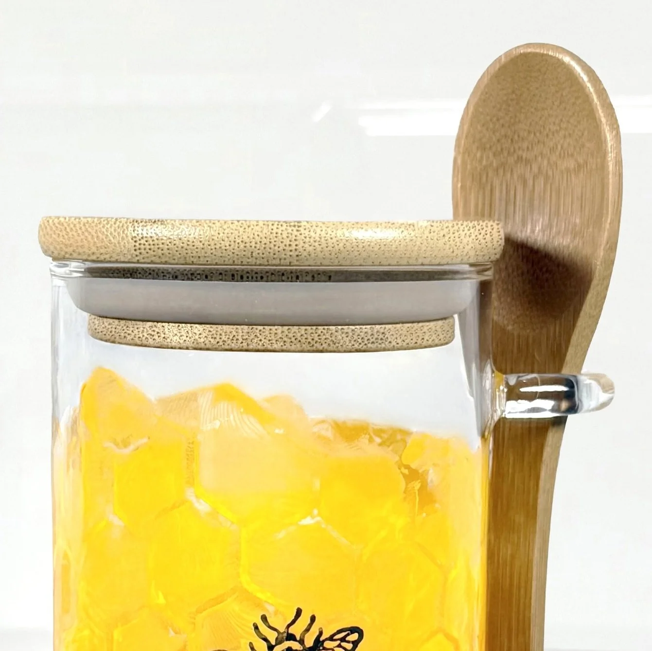 Bee copy 3 (2).jpg