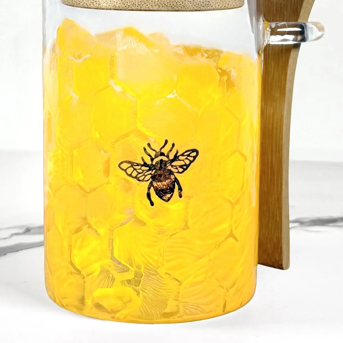 Bee copy 3 (1).jpg