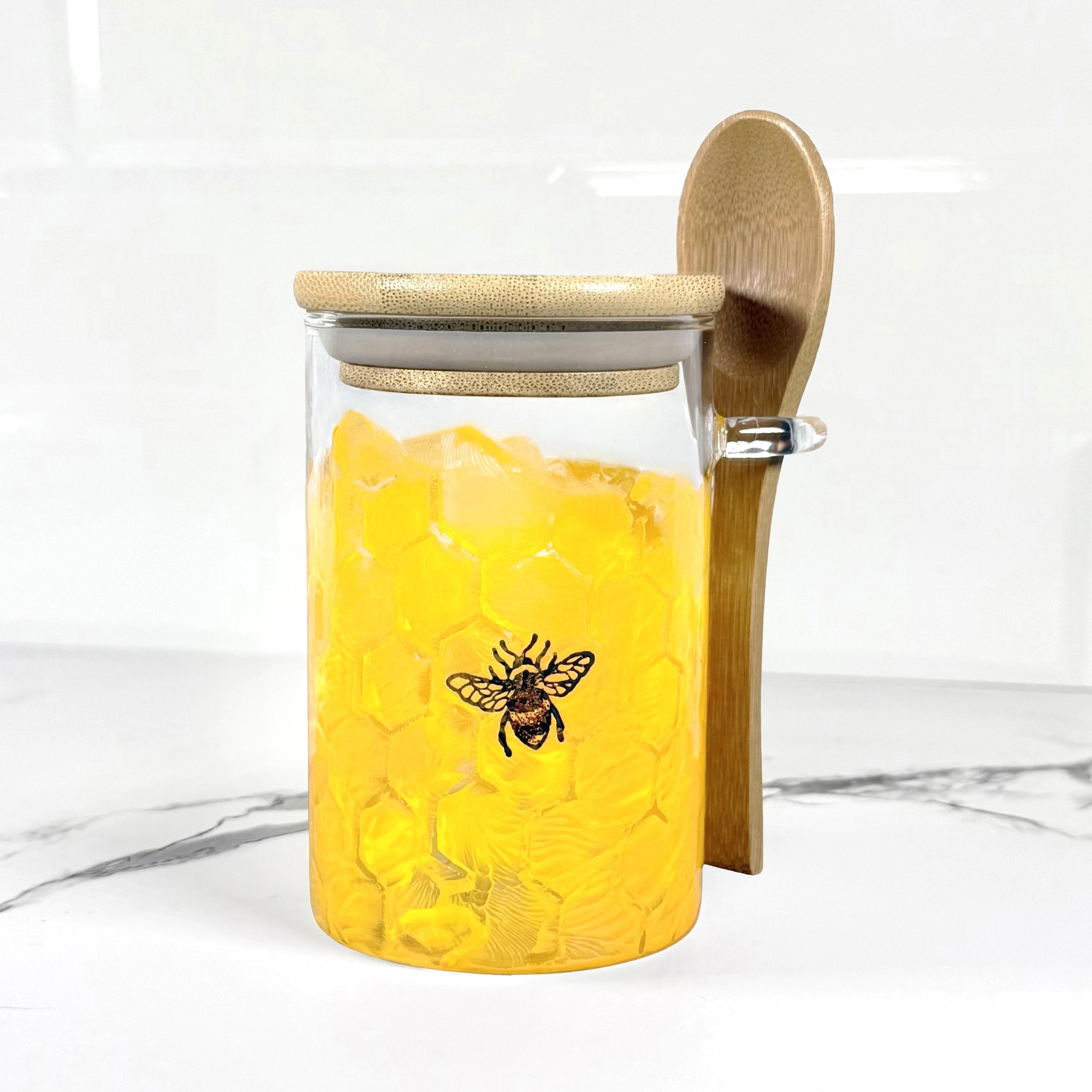 Bee copy 3.jpg