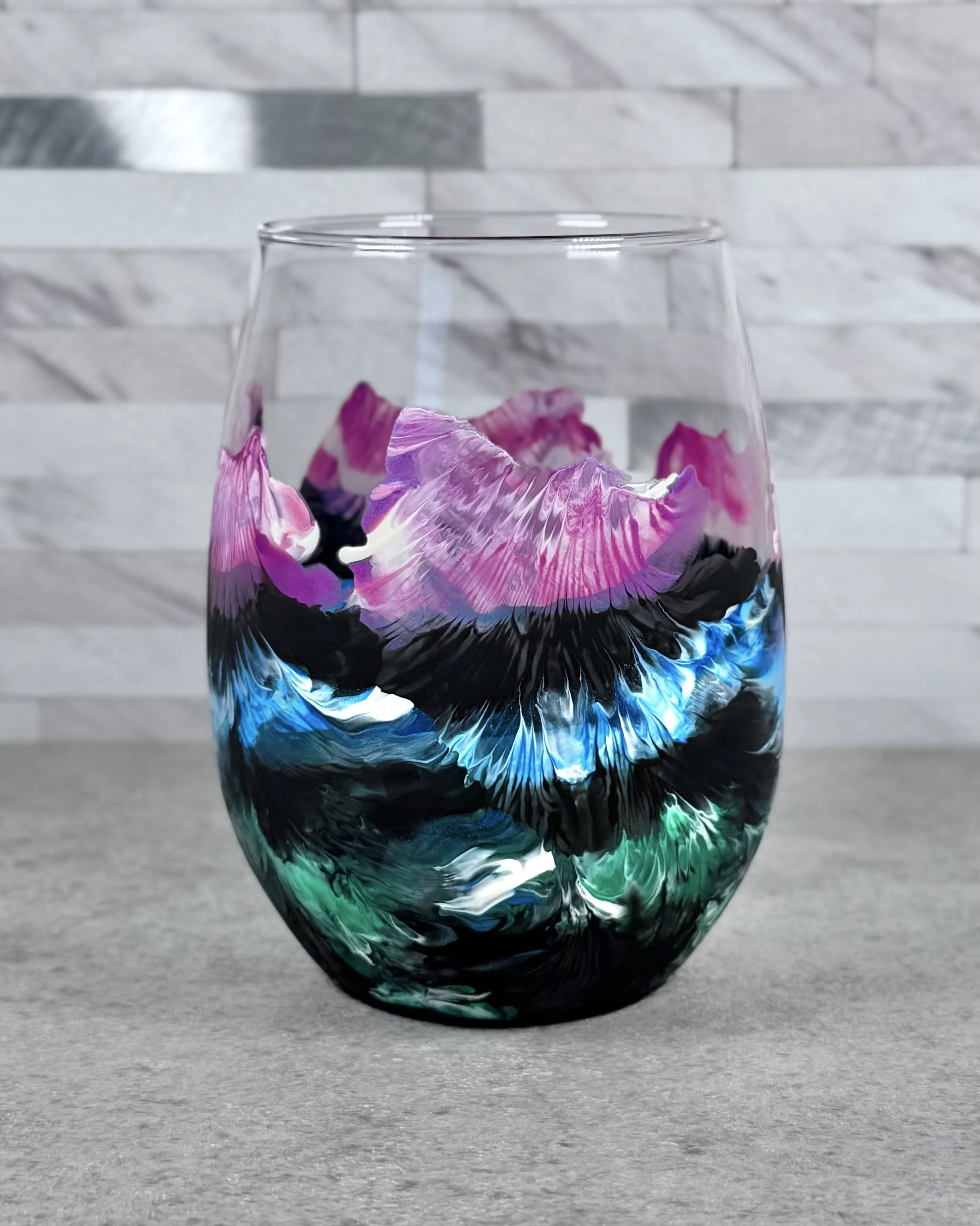 Northern Lights Wine Glass