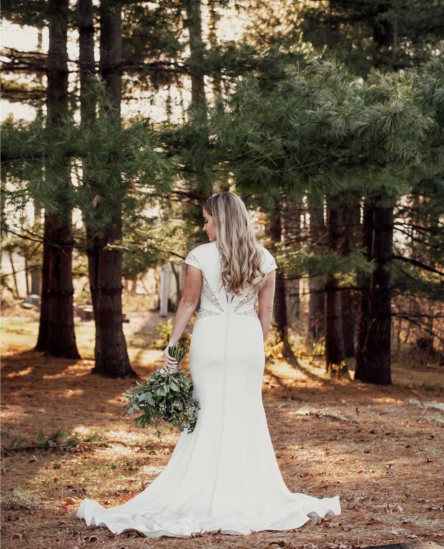 Nikki looked absolutely stunning on her wedding day - LOVE this dress!!