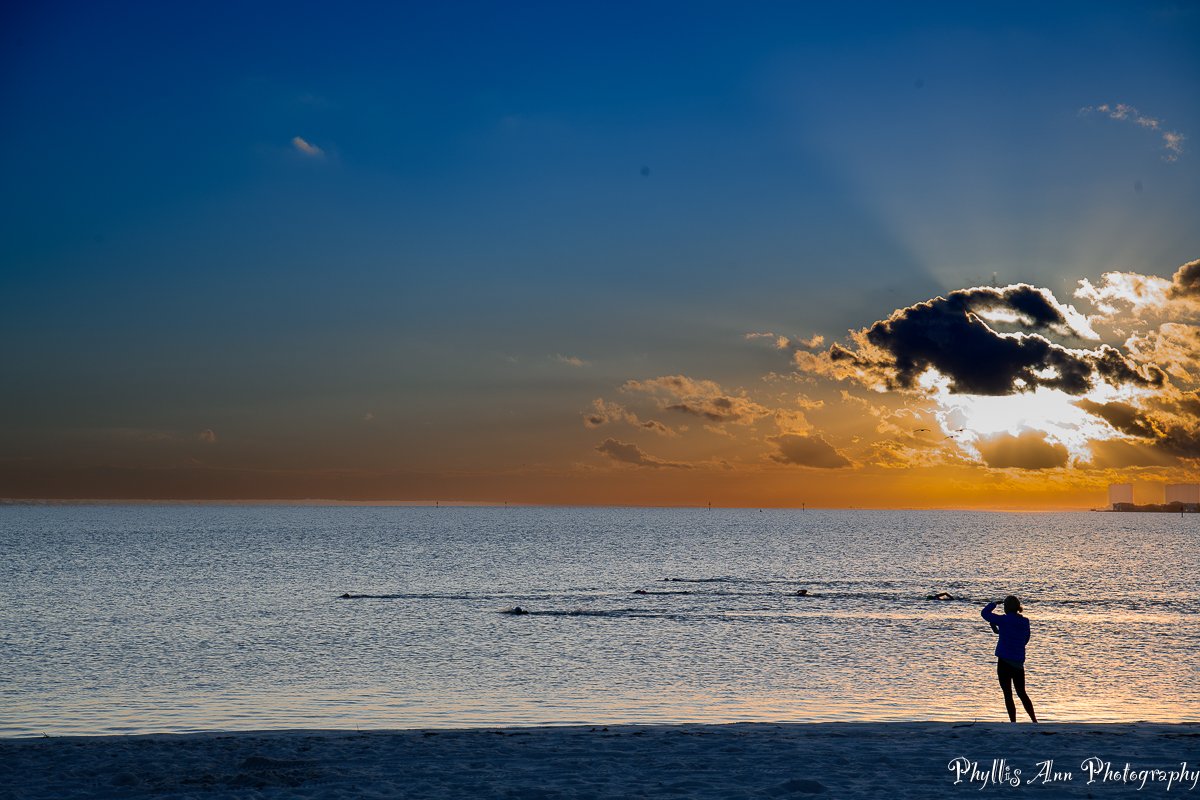 SWIMMERS at SUNRISE 4_14_23 0511.jpg