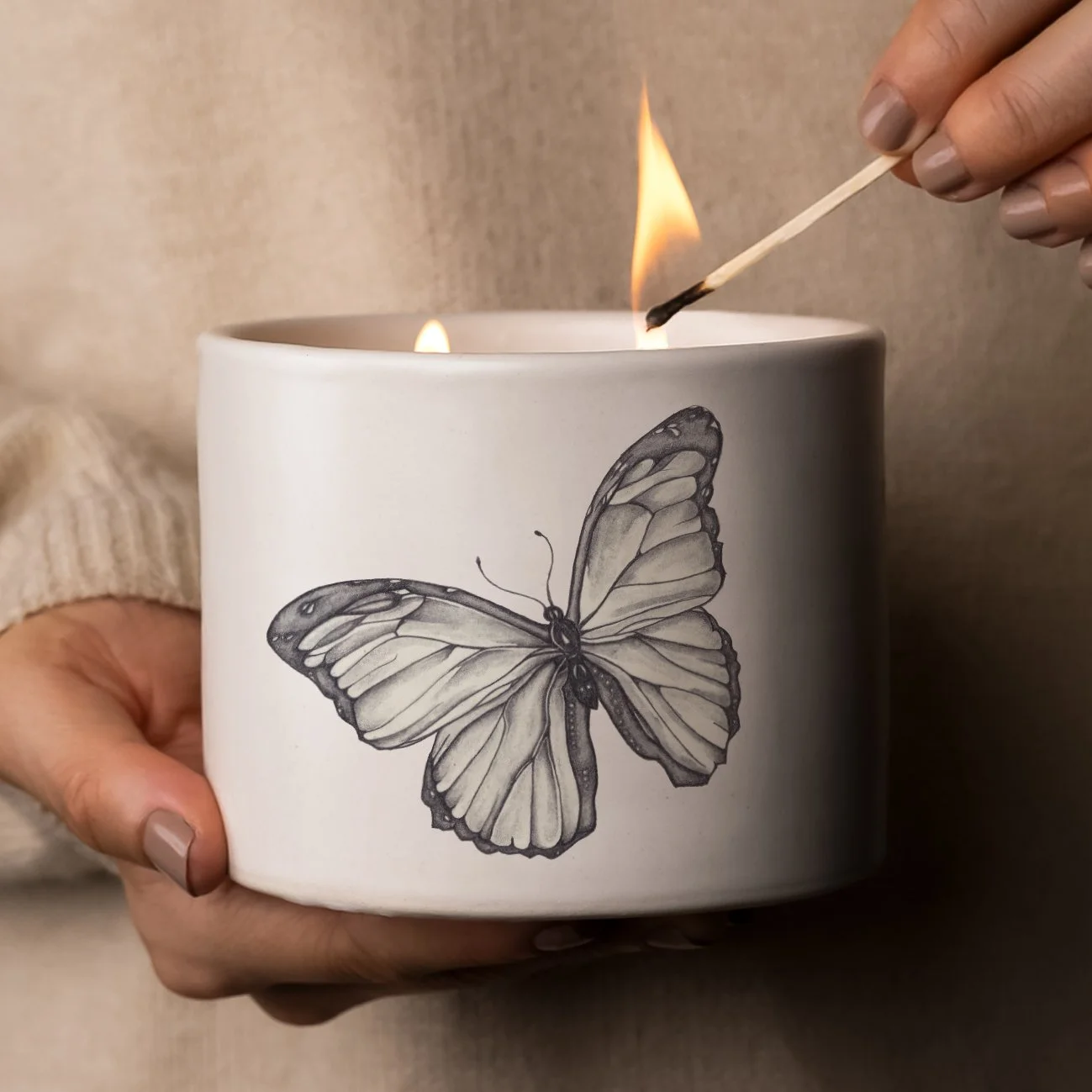 Mae Candle Grande