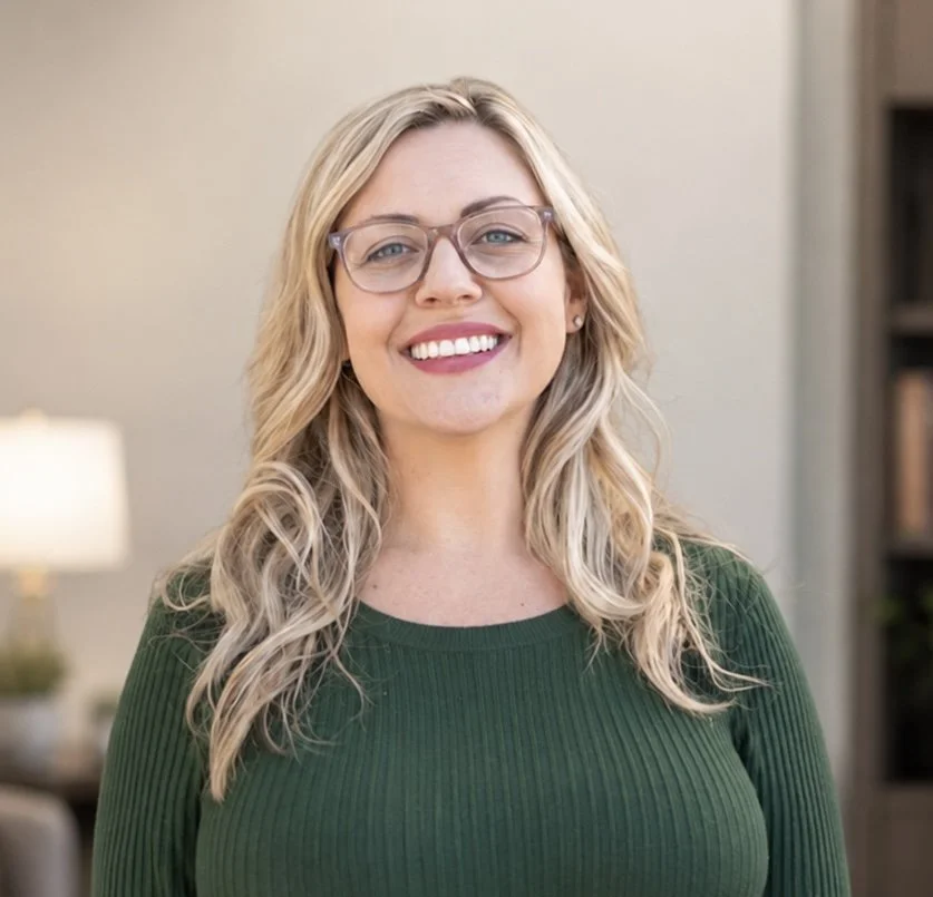 Virtual Therapist, Crystal O'Halloran, LCSWA