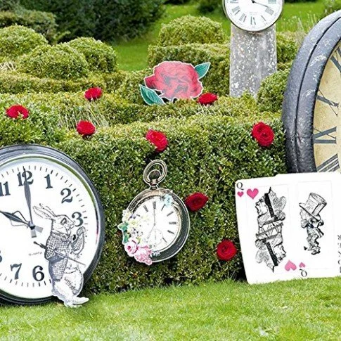 Alice-in-Wonderland-garden-wedding-inspiration-idea