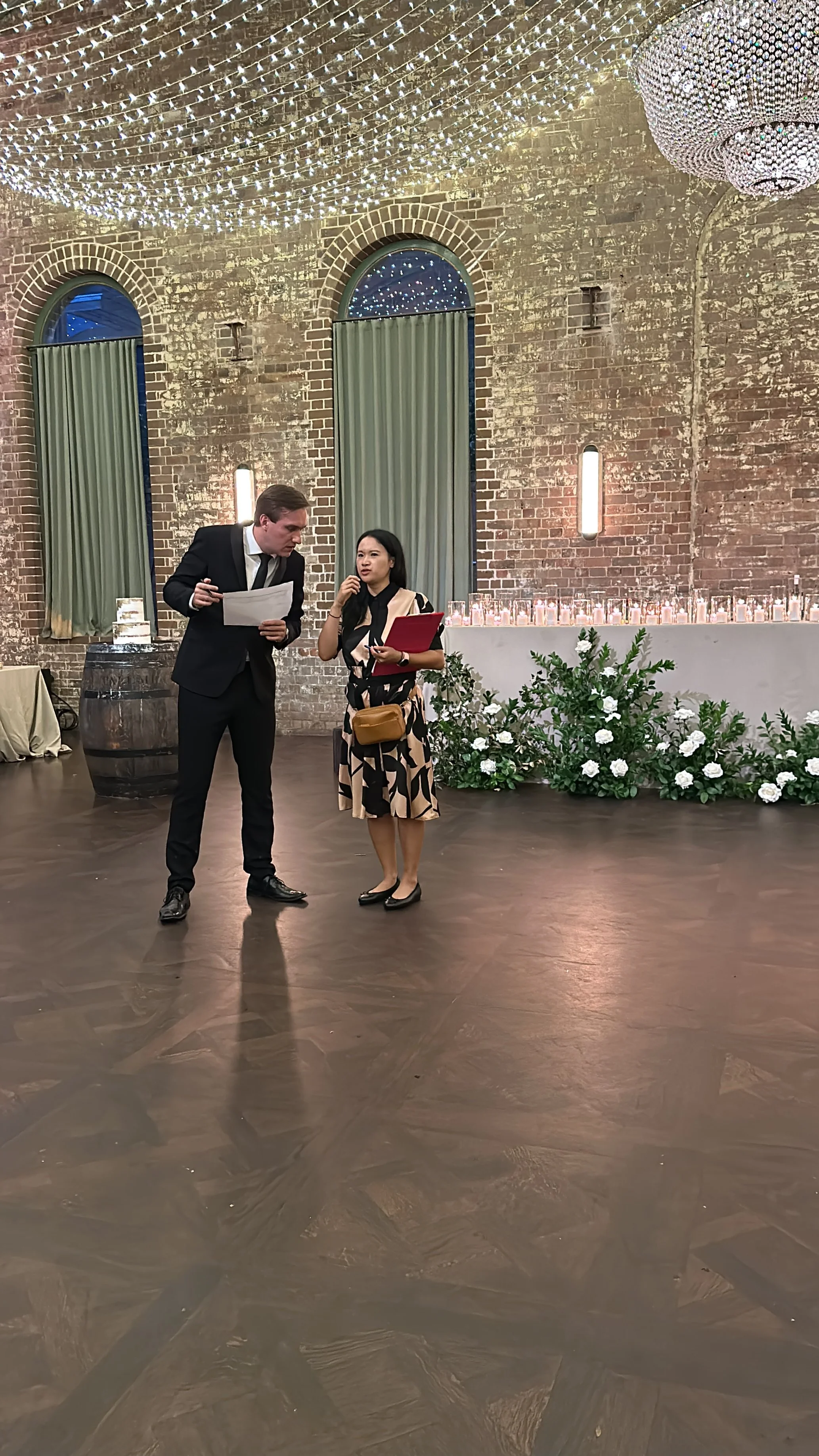 Wedding planner in Sydney managing setup and logistics on the wedding day