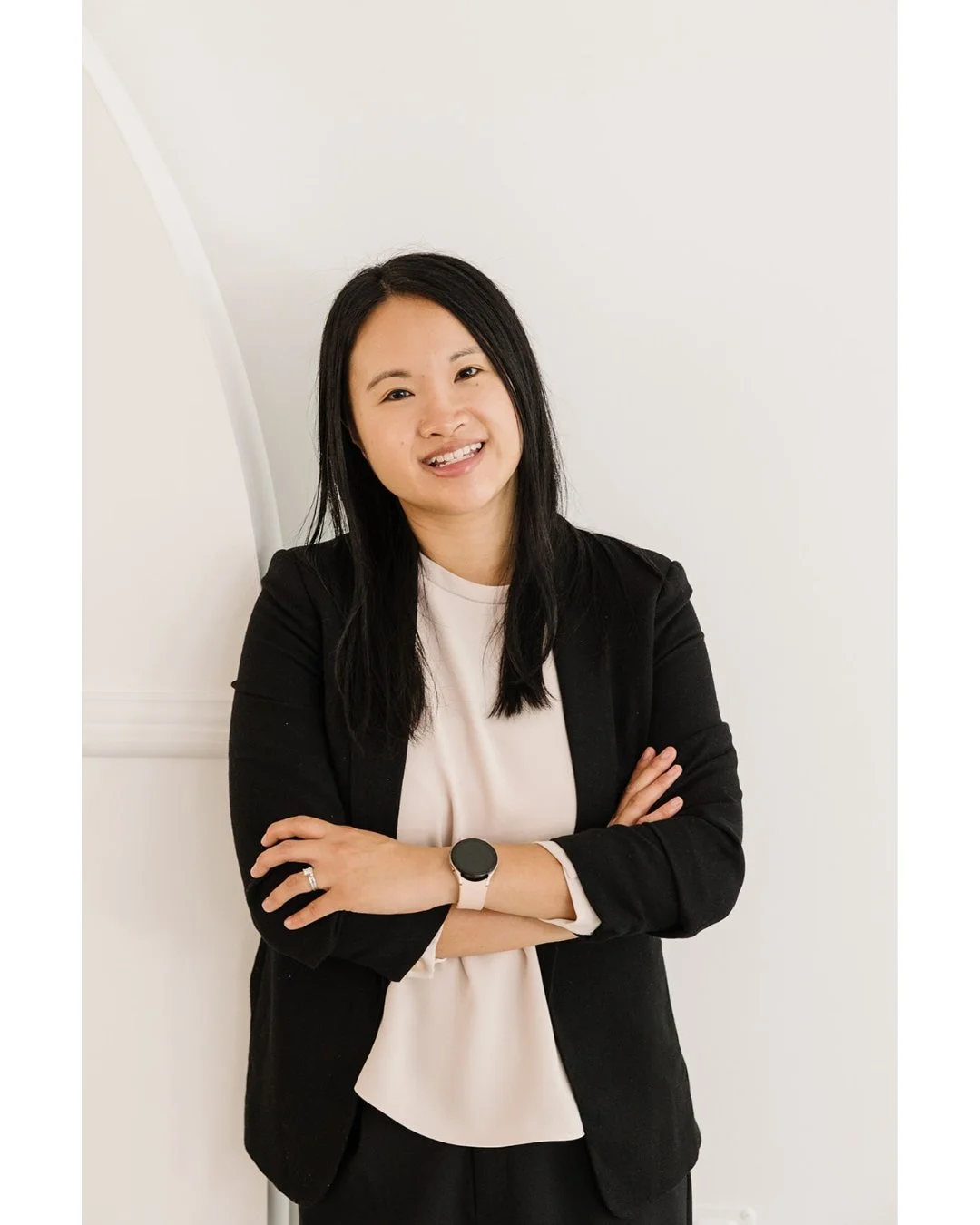 Tracey, Sydney wedding and event planner, offering calm leadership and support throughout the planning process.