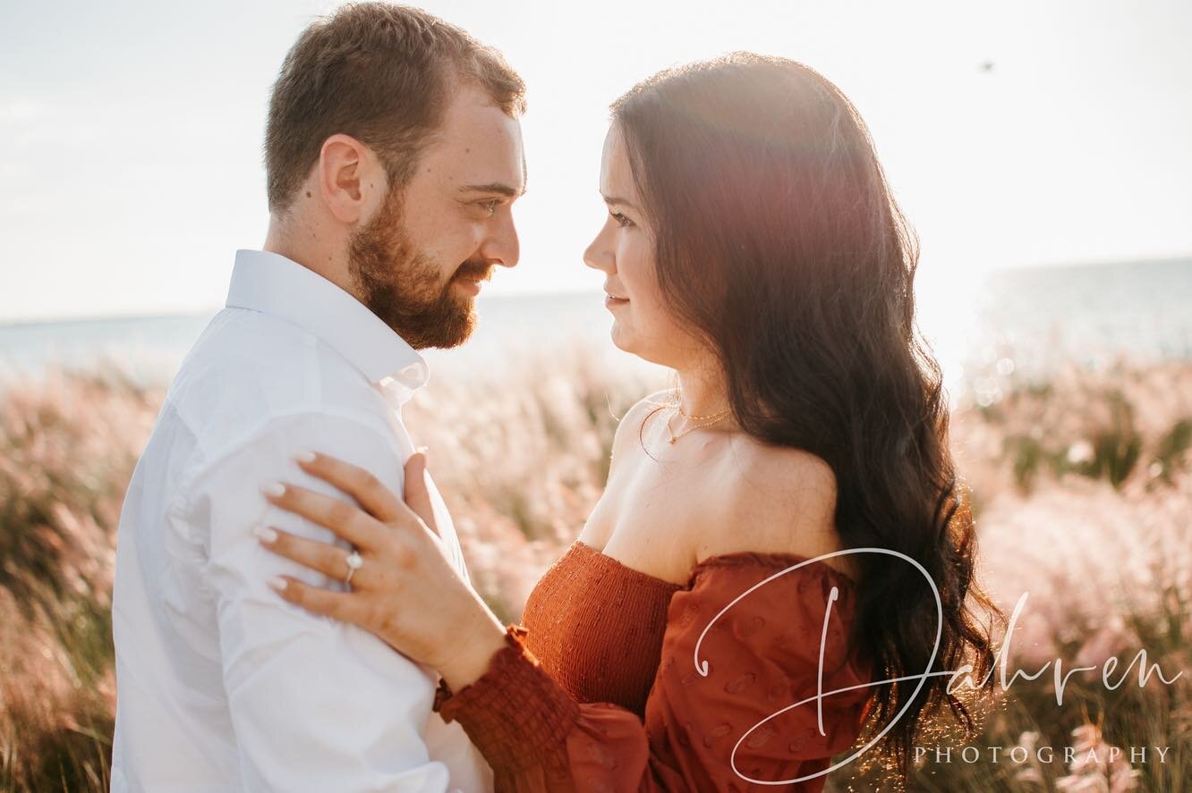 How could you ever pick just one photo?! 😍 Obsessed with this gorgeous couple!

#tampaweddings #tampaweddingphotographer #stpeteweddingphotographer #tampaengagement #lakelandweddingphotographer