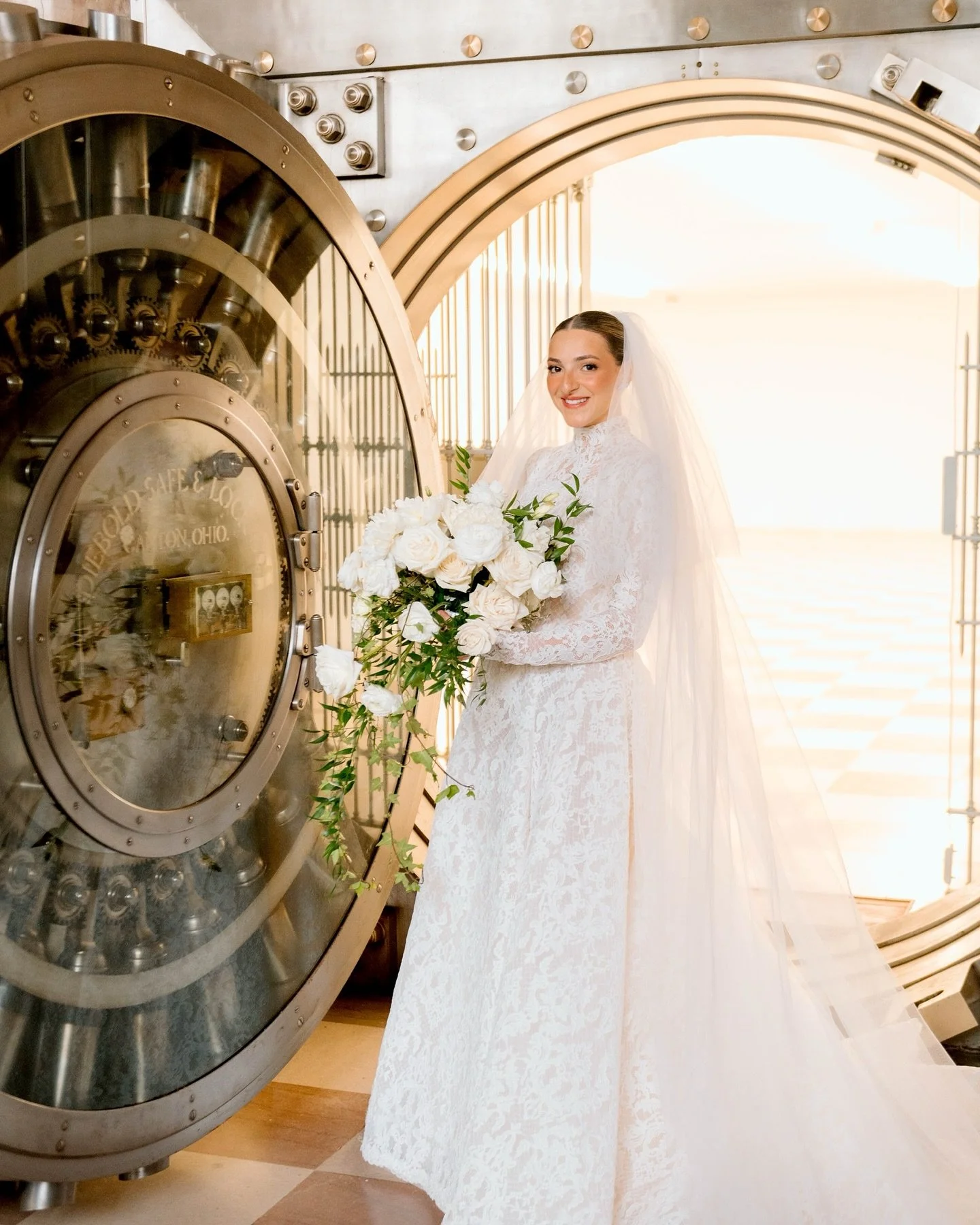 From the stunning bride stepping out of the vault to the elegant ceremony and lavish reception, this wedding was a masterpiece! 🤩💙

#tampaweddingphotographer #tampaweddings #tampaweddingplanner #miamiweddingphotographer #miamiwedding #miamiweddingv