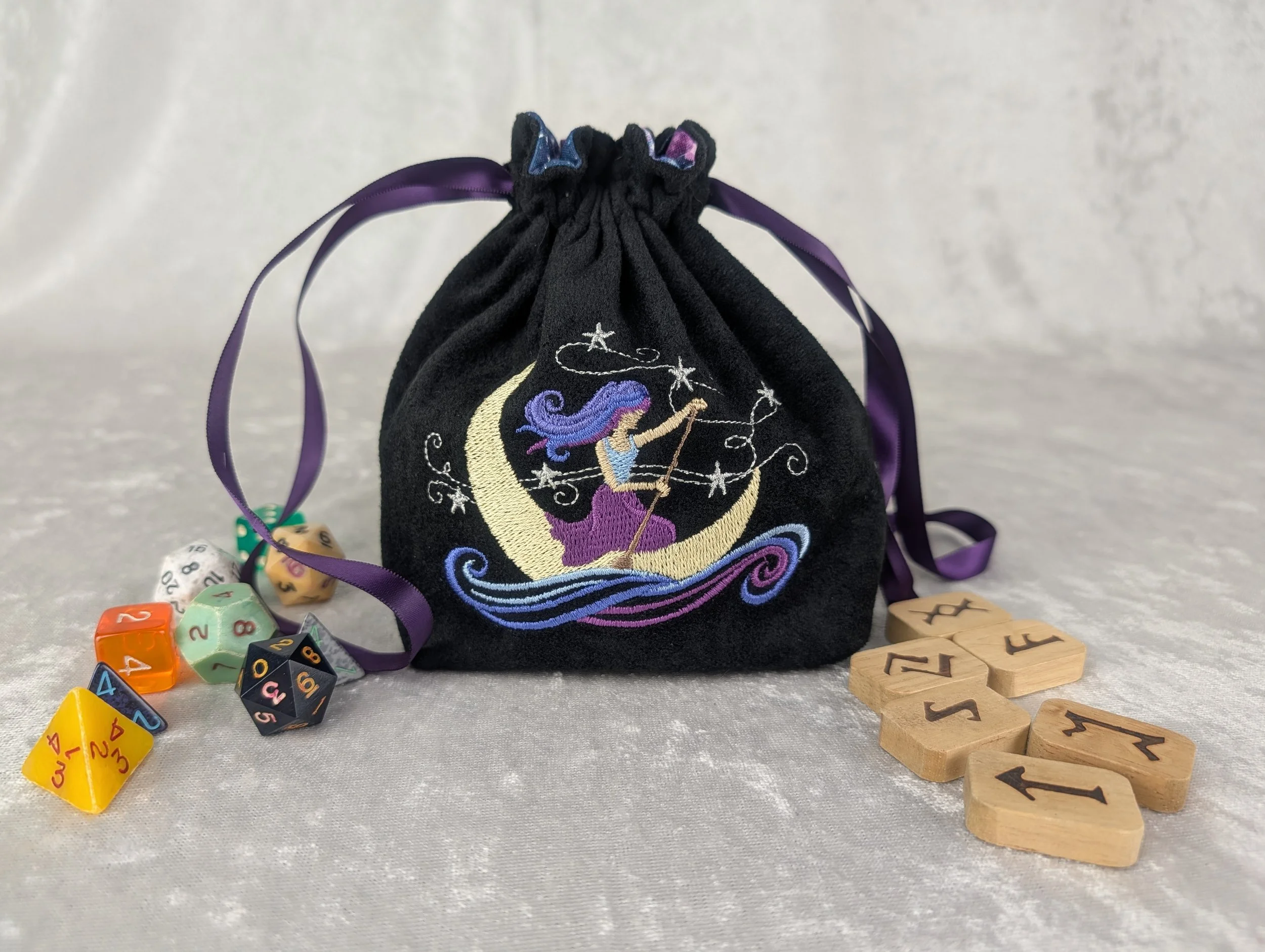 Star Traveler Embroidered Standup Dice Bag
