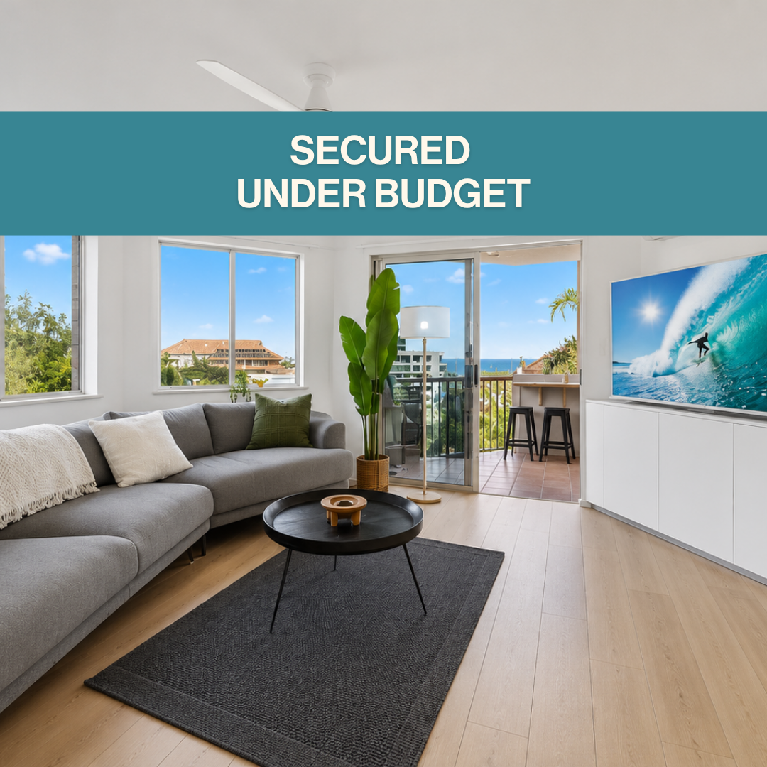 A Coastal Apartment in Caloundra With Ocean Views