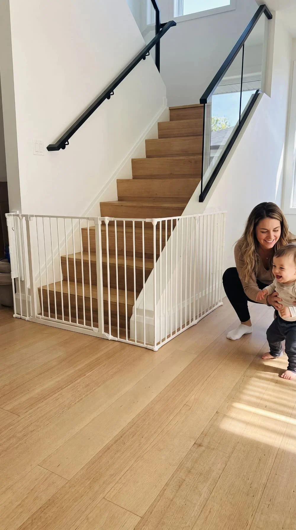 stair-bottom-baby-gate