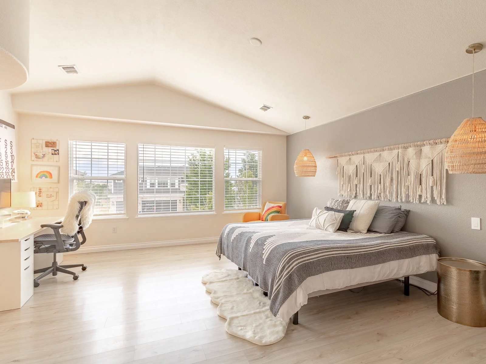 2042 Lodgepole Drive — Iannone Group at Compass