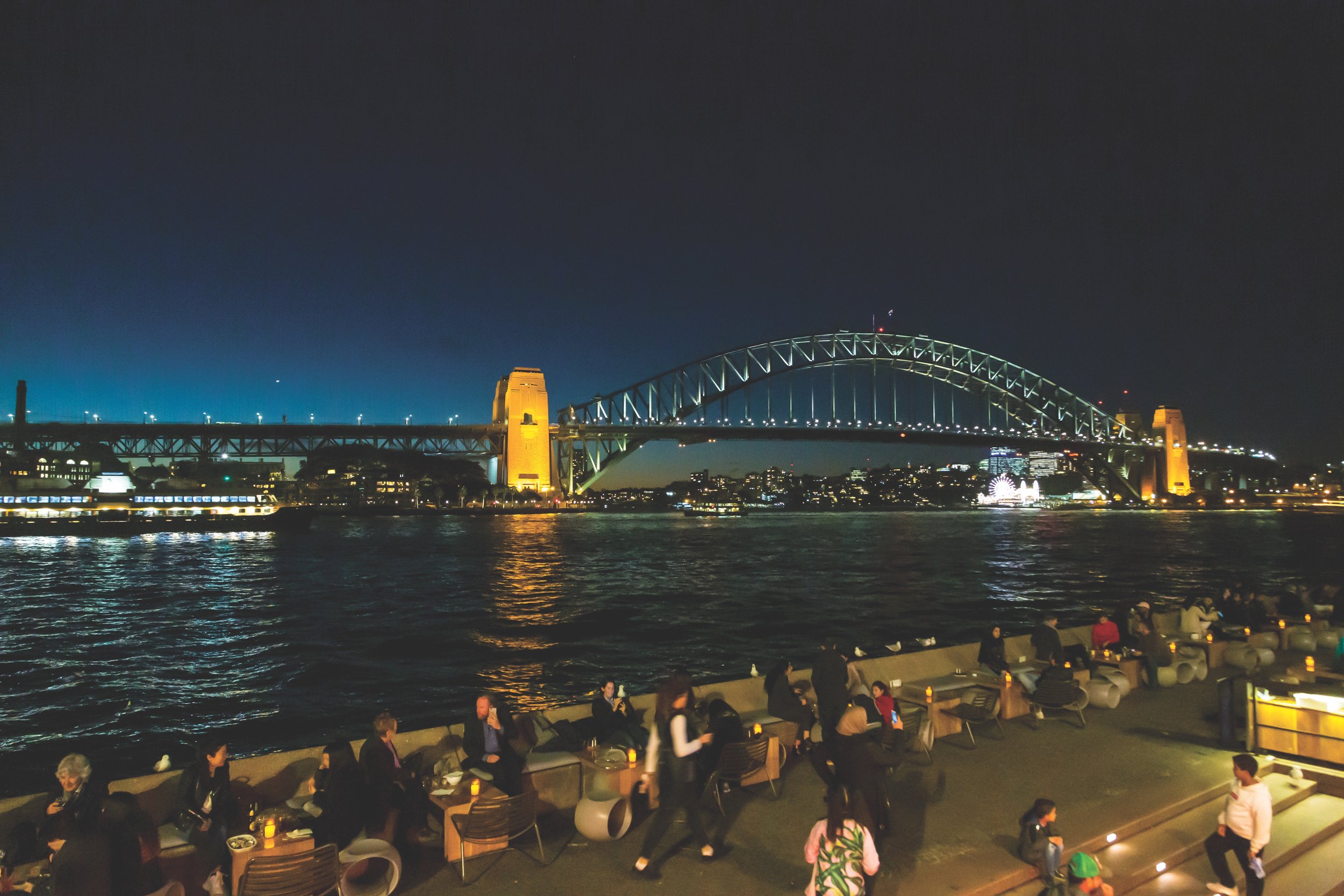  Located along the lower eastern coast of Australia, Sydney is a multicultural metropolis that boasts a storied past. 
