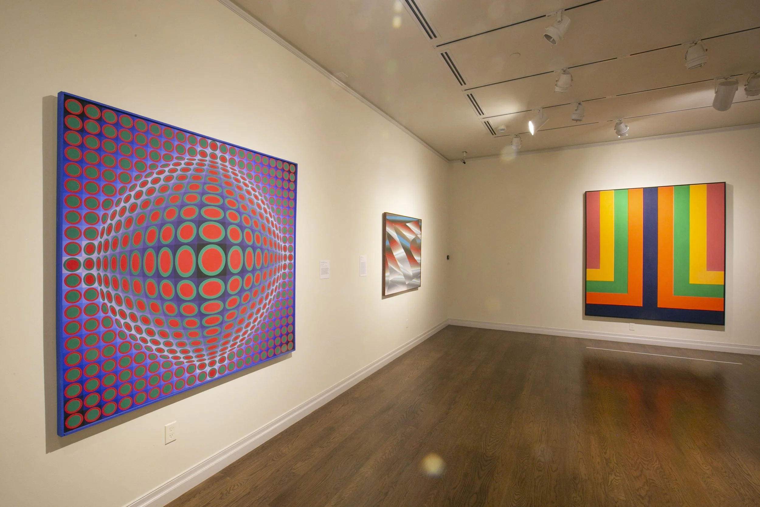 Optical Impact , showcasing intriguing visual illusions through mid-century works from the museum’s collection is on view at Honolulu Museum of Art (HoMA) ( photo courtesy Honolulu Museum of Art ).