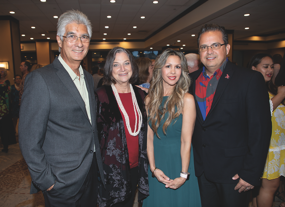   ROB ODA, TARA ODA, TAMMY MEDEIROS, GLENN MEDEIROS   