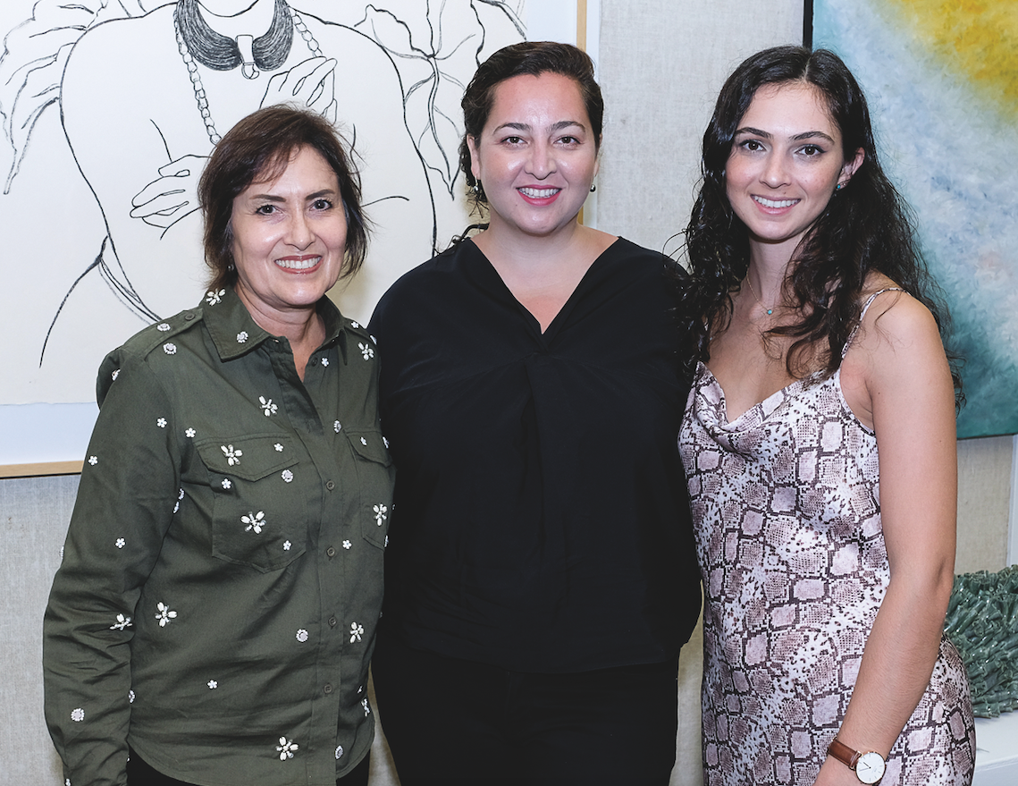   JO ANNE VIEIRA, JULIA JALALI, MONICA JALALI   