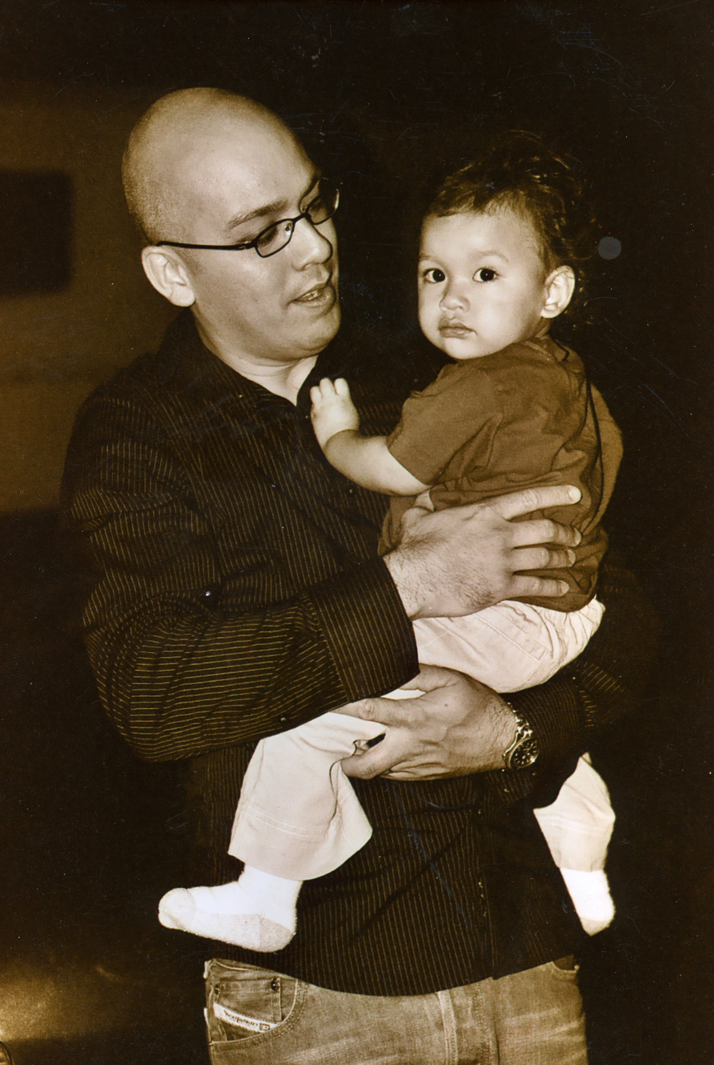  Jo Koy with his son Joseph as a baby.  Photo courtesy Jo Ko y 
