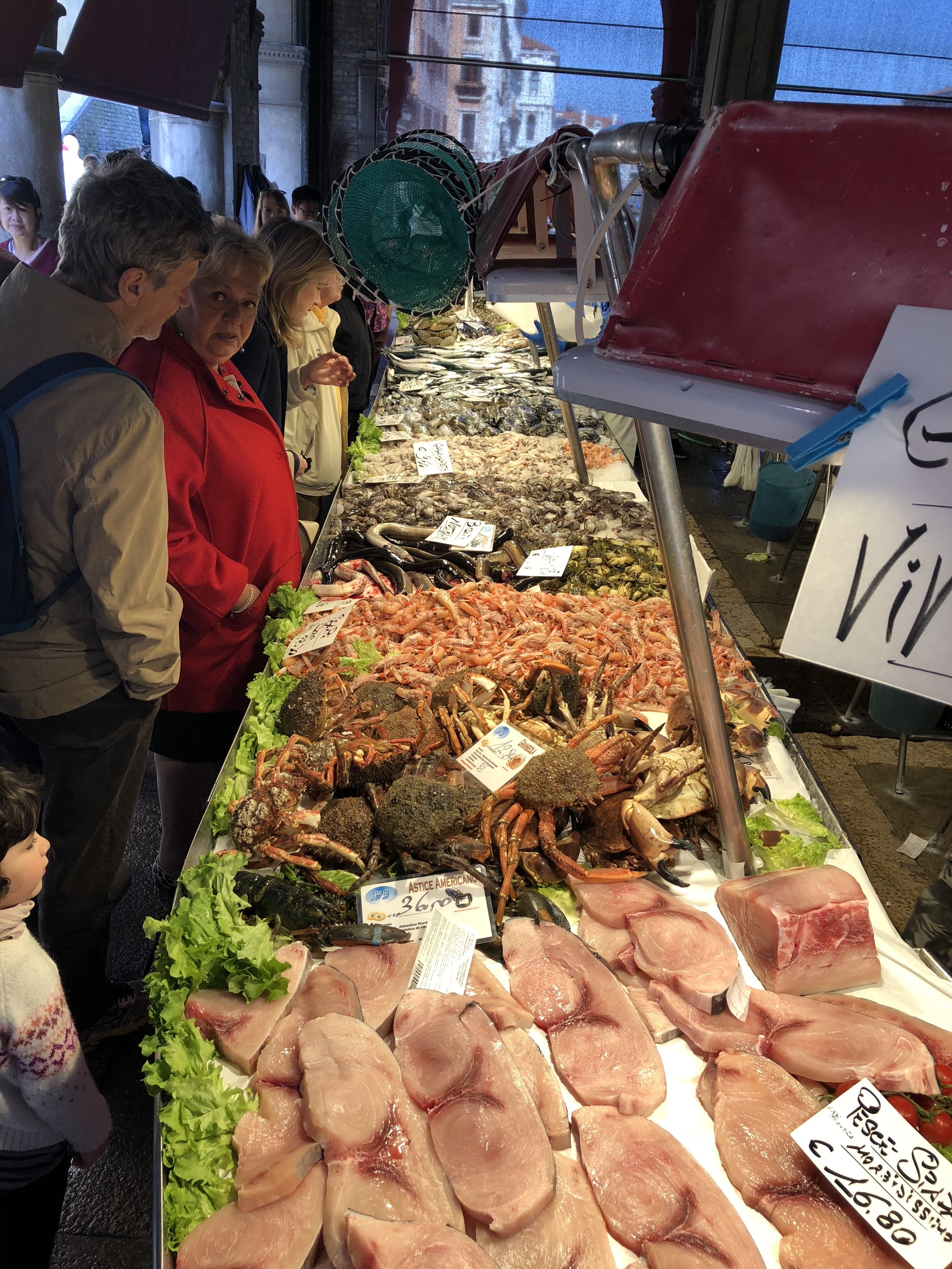  Fresh seafood at Rialto Market   Photos courtesy Molly Watanabe  