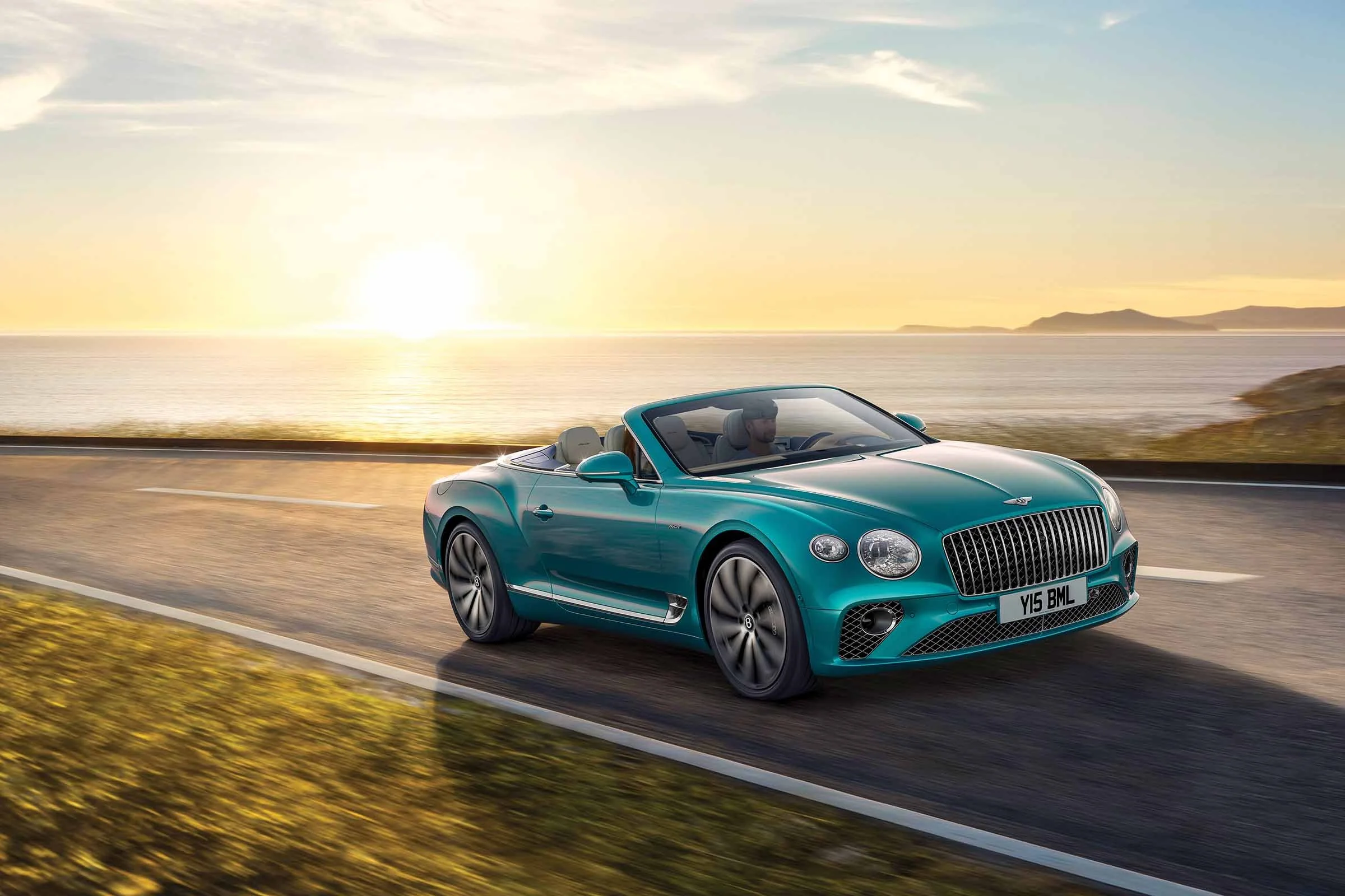 24MY Continental GTC Azure - 1.jpg