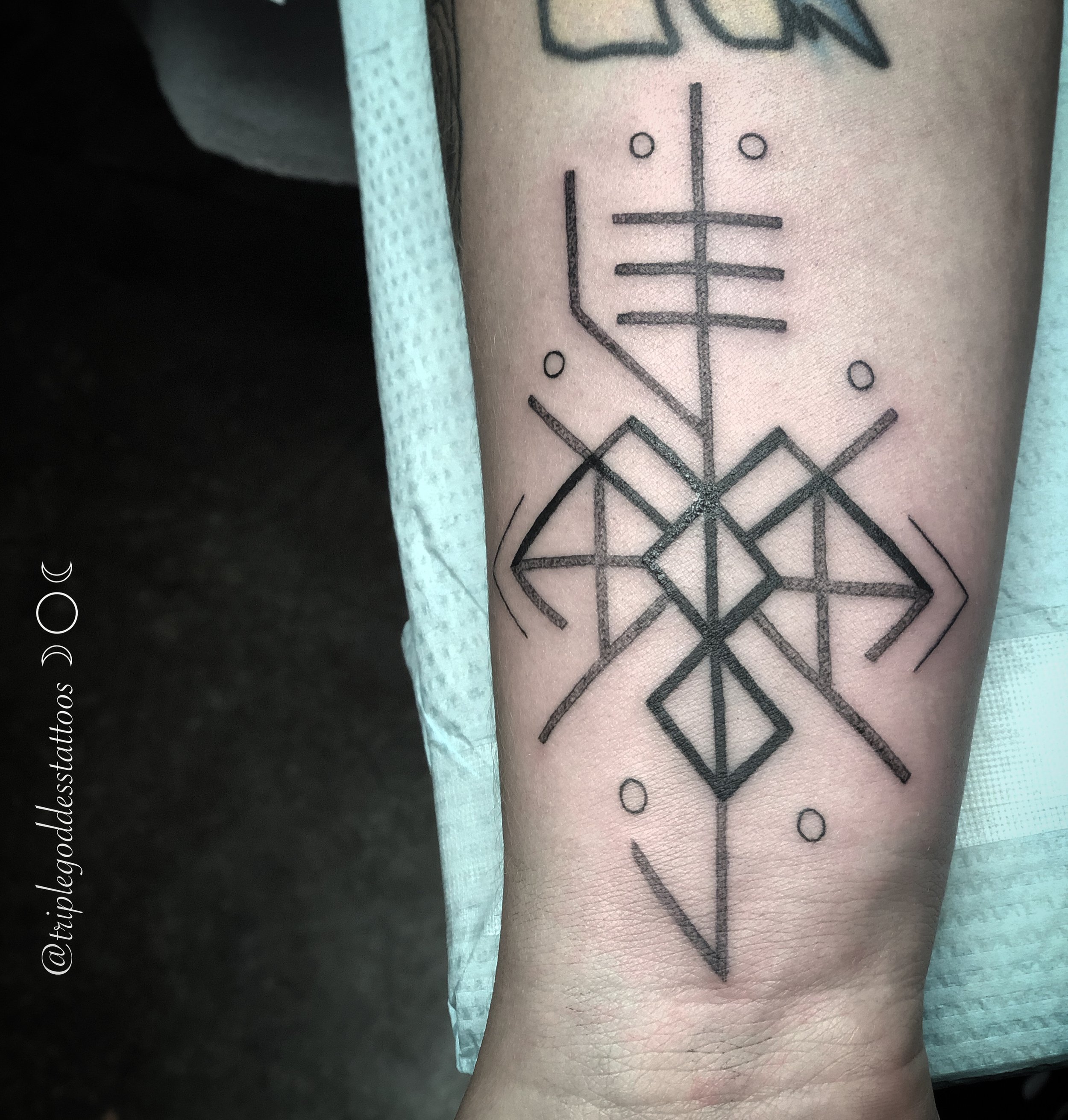 Buy Peace and Tranquility Bind Rune Temporary Tattoo Online in India  Etsy