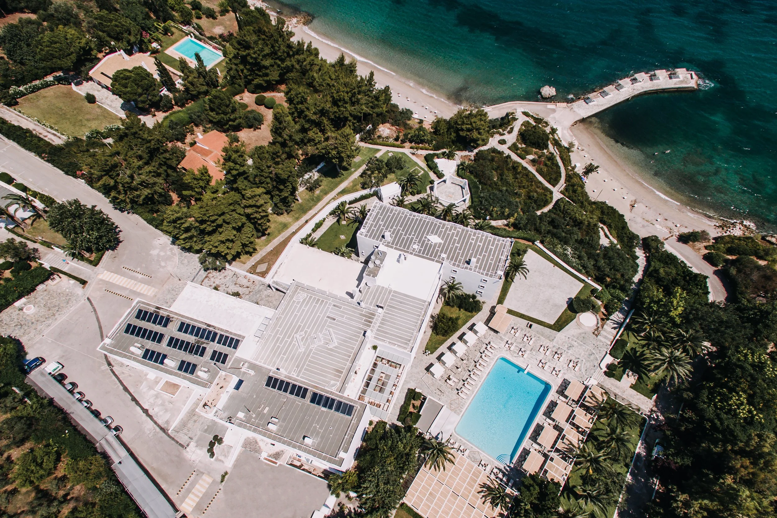 Brown-Beach-Chalkida-by-Brown-Hotels-Drone-footage-of-resort.jpg
