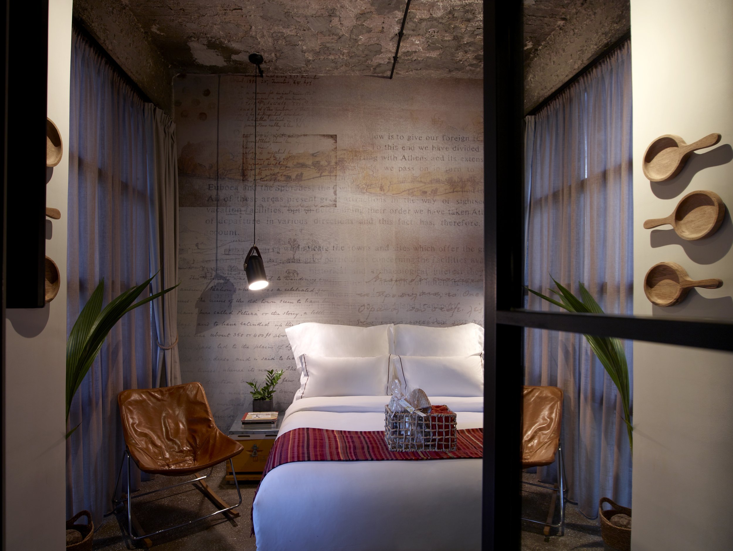 Brown-Spices-Athens-Room-Bedside-Table.jpg