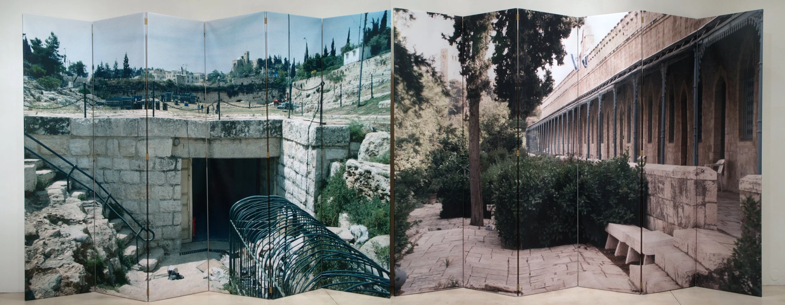 Mark Wallinger, Painting the Divide (Jerusalem), 2005. Detail 1.jpg
