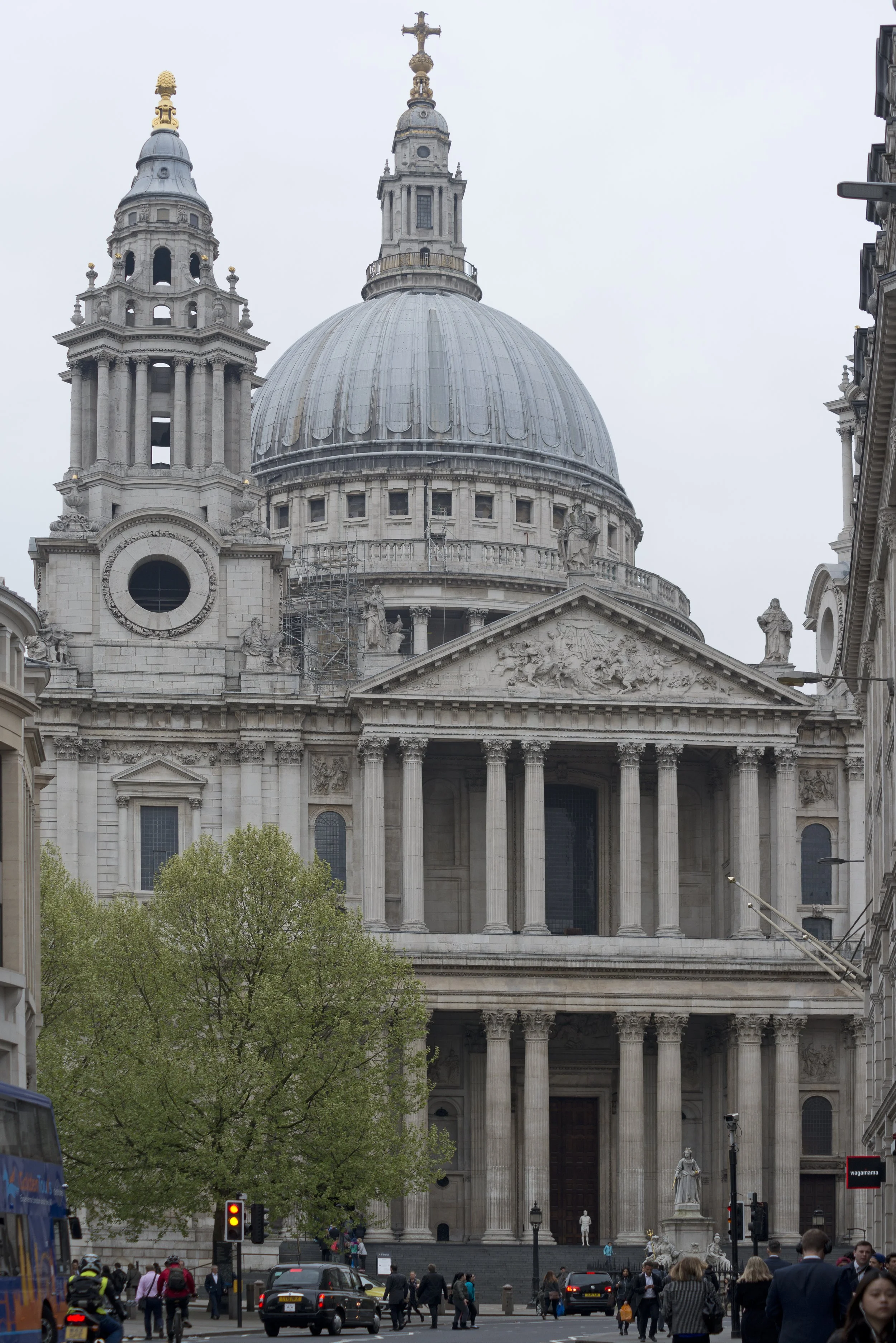 Mark Wallinger, Ecce Homo, St Paul’s Cathedral, 2017.jpg
