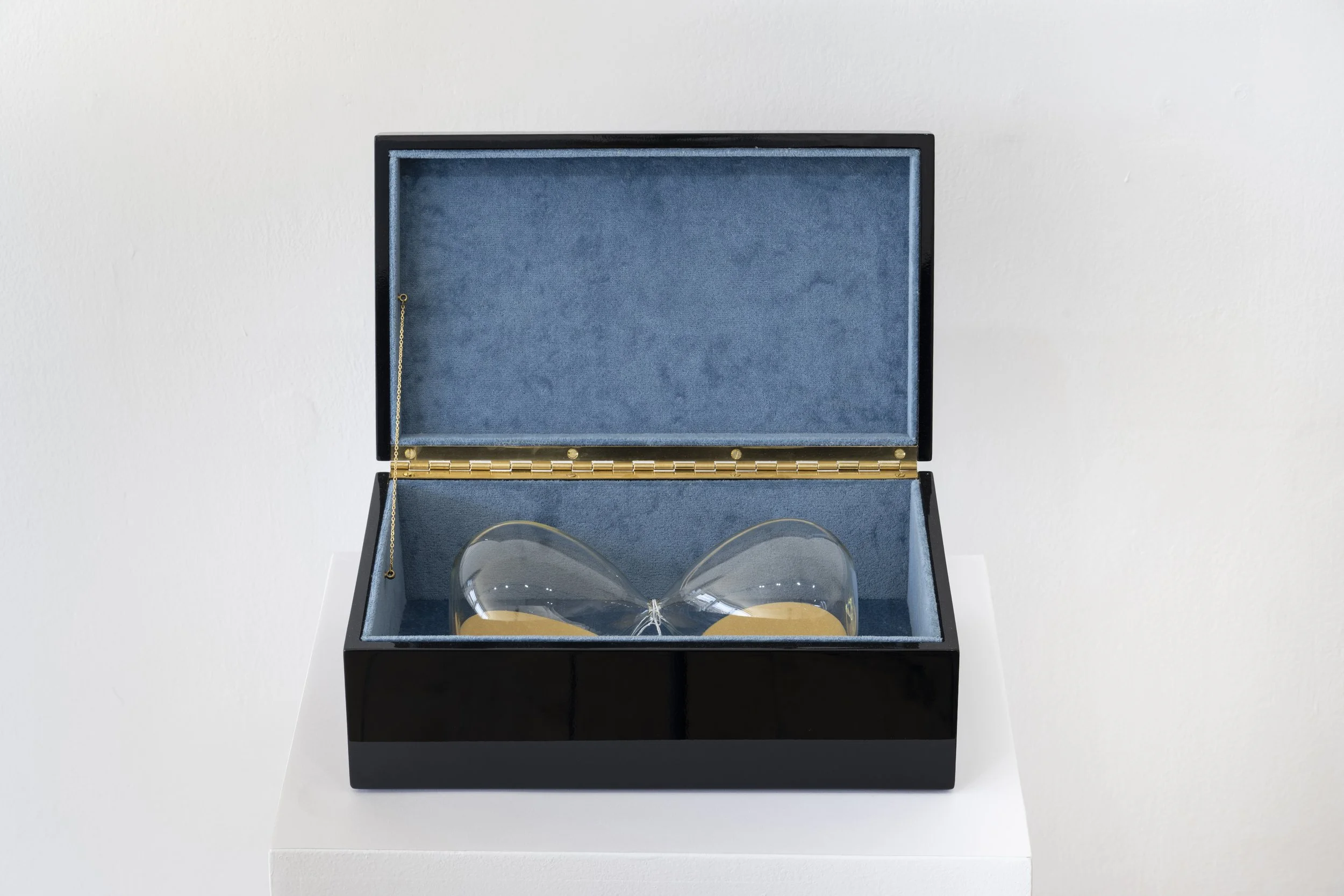 Mark Wallinger, Margate Sands, 2025.1.jpg