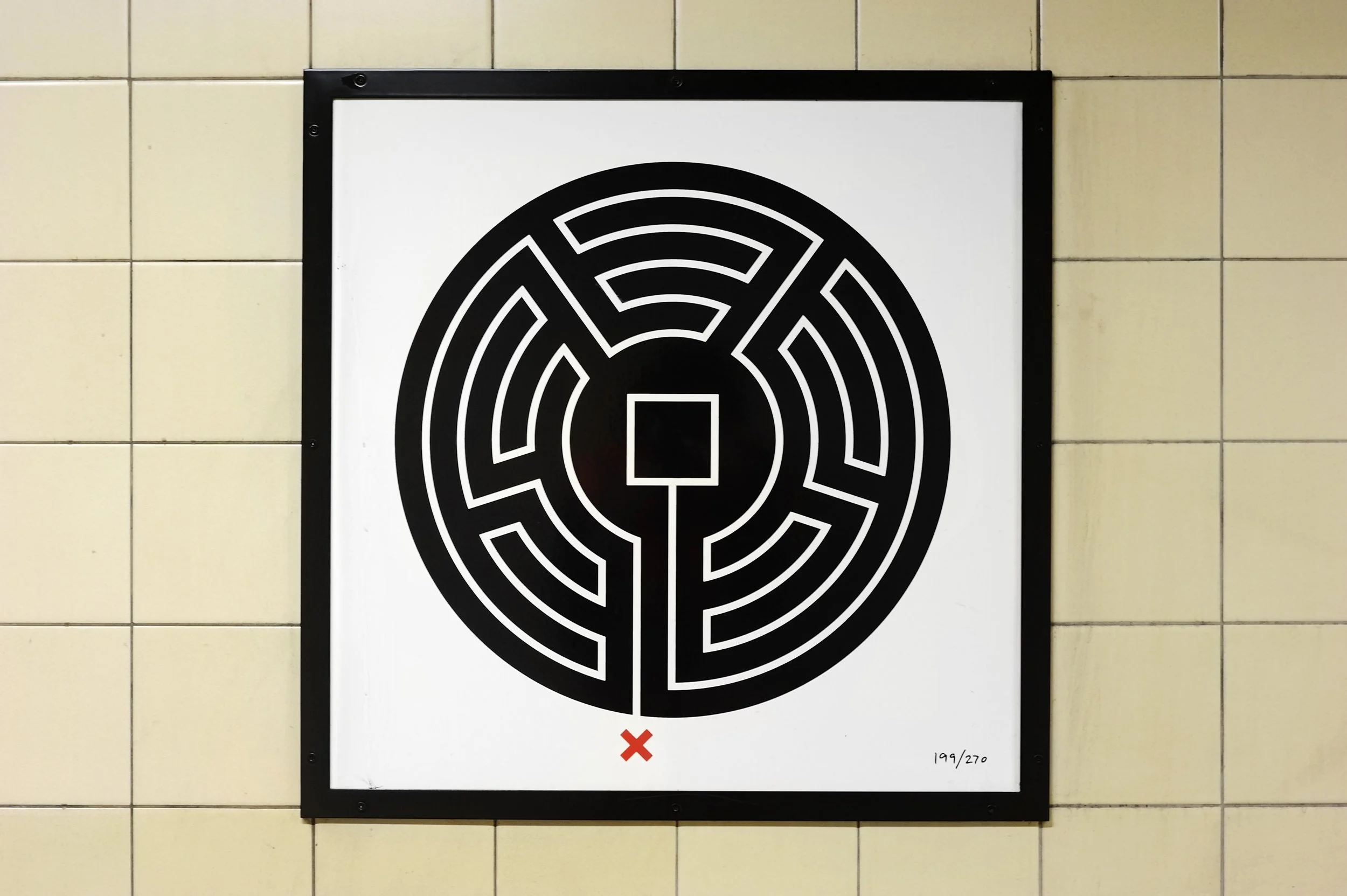 Mark Wallinger, St John's Wood 01, 2013.jpg