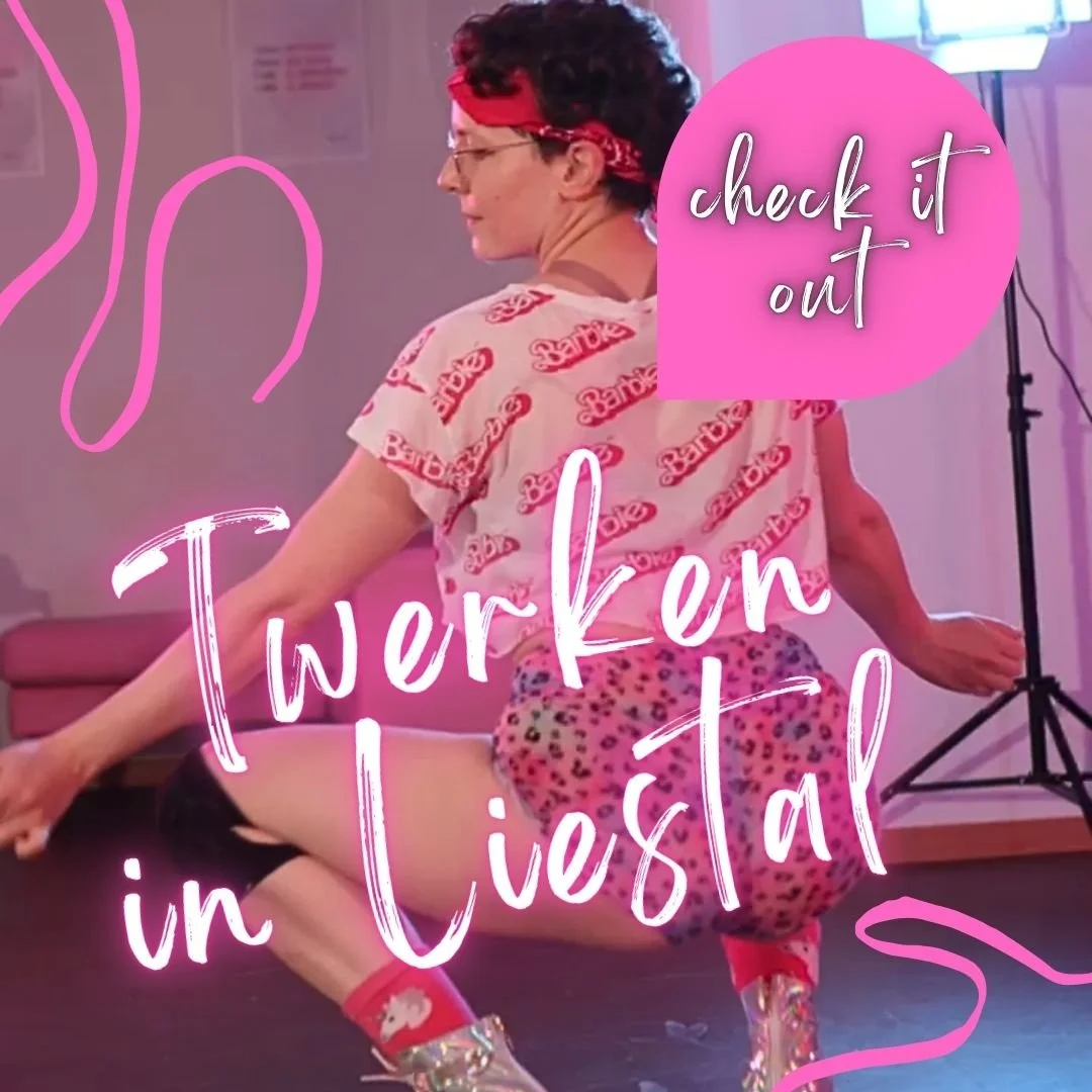 Lerne Twerken in Liestal🥳
💪🏽In dieser Klasse verschmelzen anspruchsvolle Workouts und Functional Training mit grundlegenden Twerk-Elementen und einer grossen Portion Tanz.
Ein Twerk-Workout bringt dich so richtig ins Schwitzen!
Dieser Kurs bring