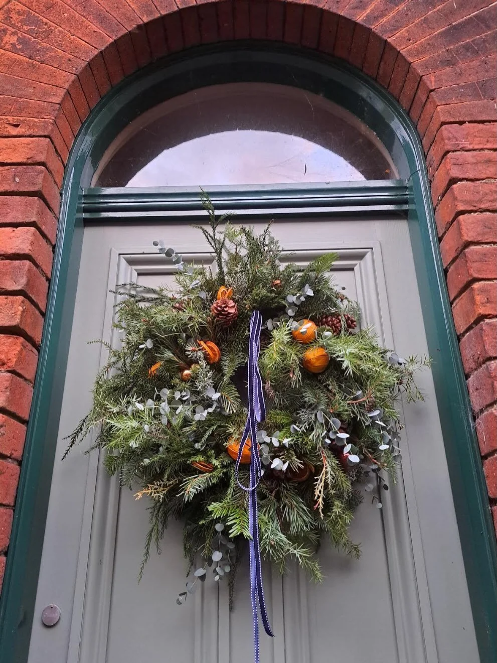 Winter Wreath Workshops with @nicheflowersnorwich at YALM 

Embrace the festive spirit and craft your own beautiful botanical winter wreath in our Private Dining Room, guided by the incredible Libby Peryer of Niche Flowers. 🌿

No experience needed &
