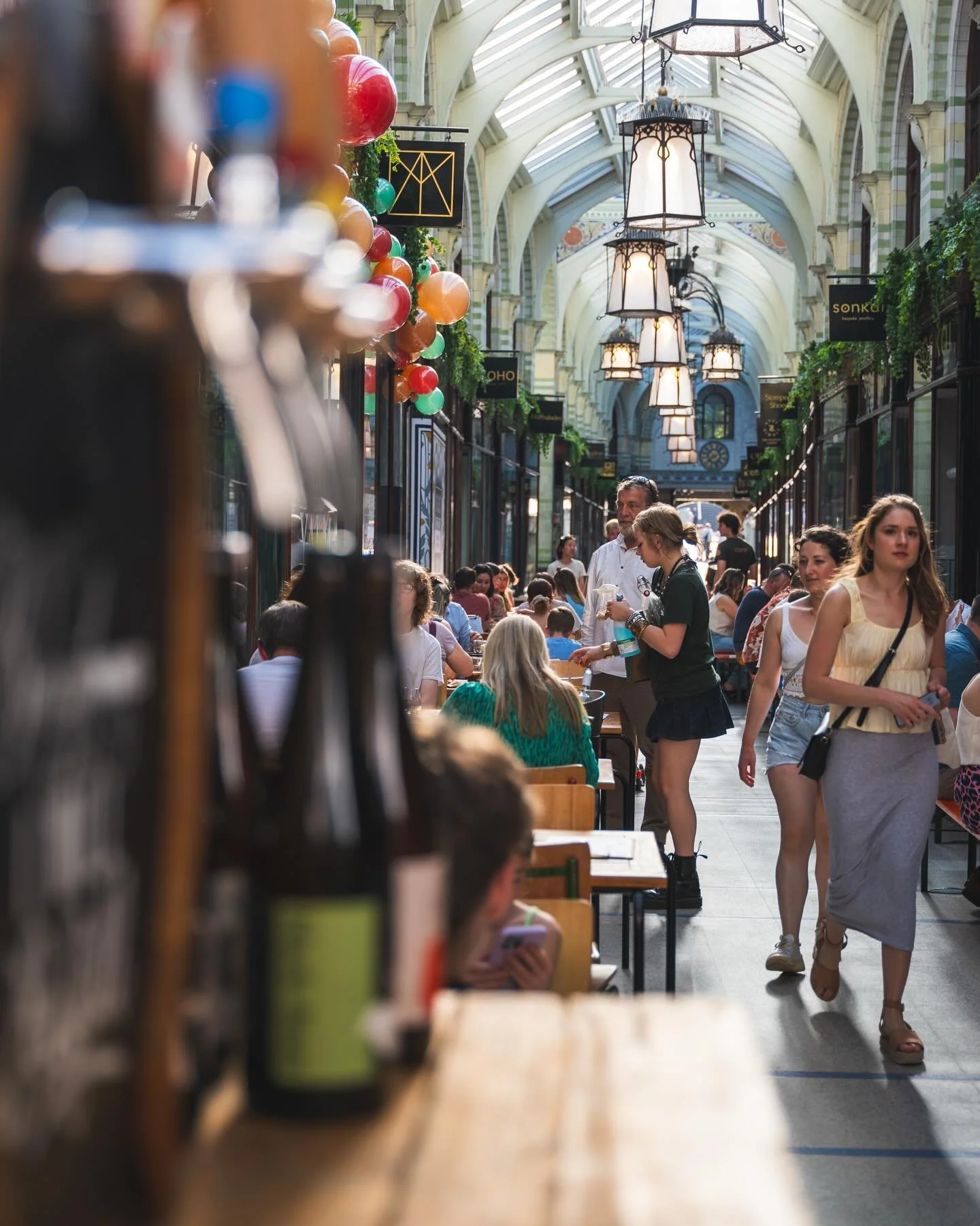Sun&rsquo;s out, seats are out ☀️

We&rsquo;ve got plenty of outdoor seating available. Perfect for a coffee, lunch or a few drinks in the Arcade.

As spring starts to show up, we&rsquo;re getting ready for more alfresco moments, with plans to add ev